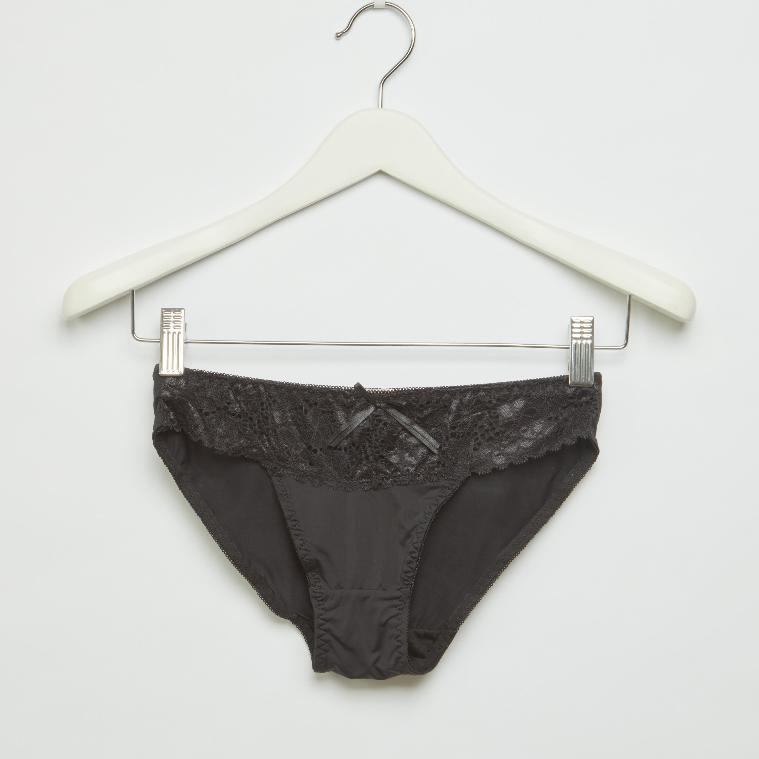 طقم سراويل داخلية وصدريّة بلانج مبطّنة بتفاصيل دانتيل-women-clothing-lingerie-lingeriesets-image-4