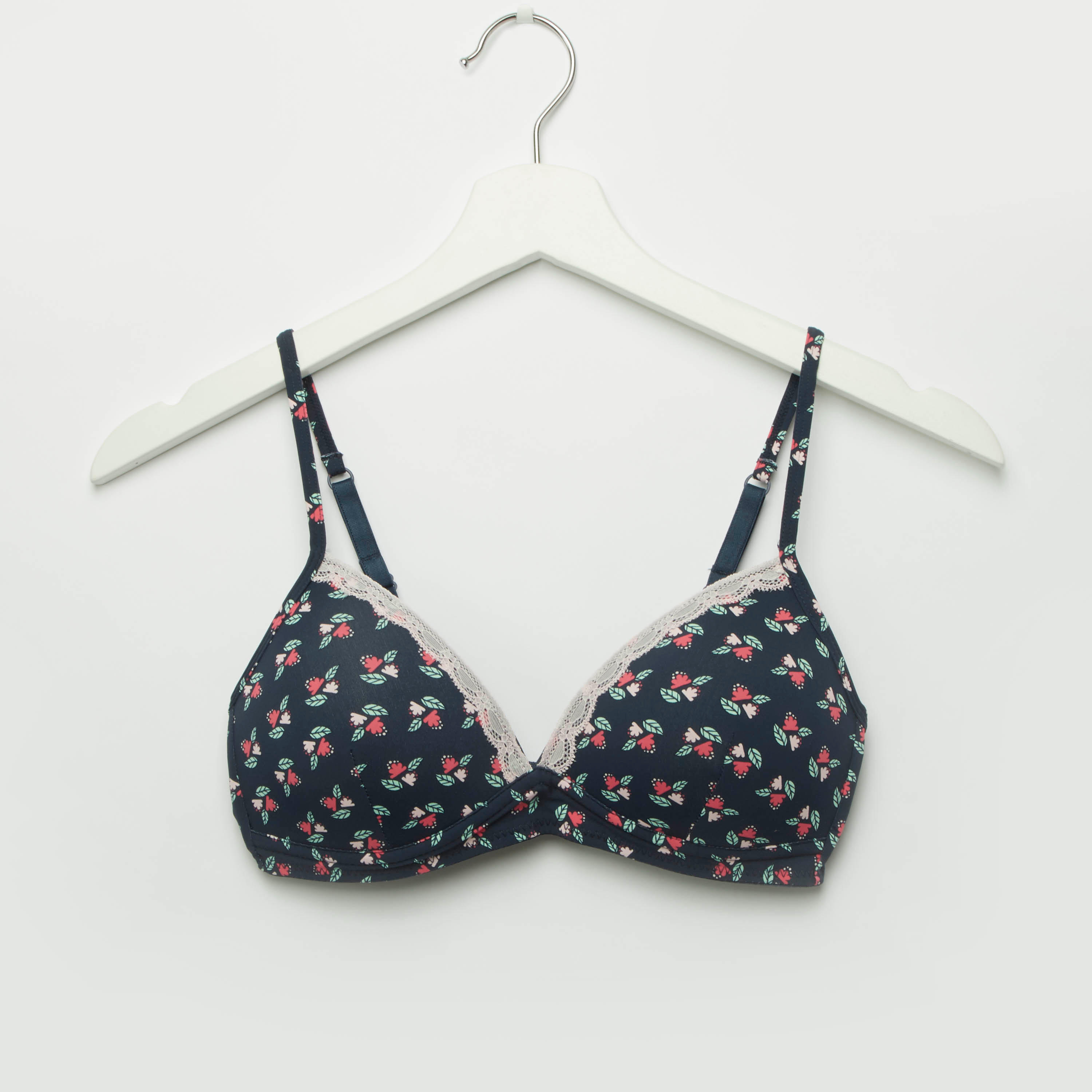 صدريّة تيشيرت ببطانة خفيفة وحمّالات قابلة للتعديل - طقم من قطعتين متنوعتين-women-clothing-lingerie-bras-image-2