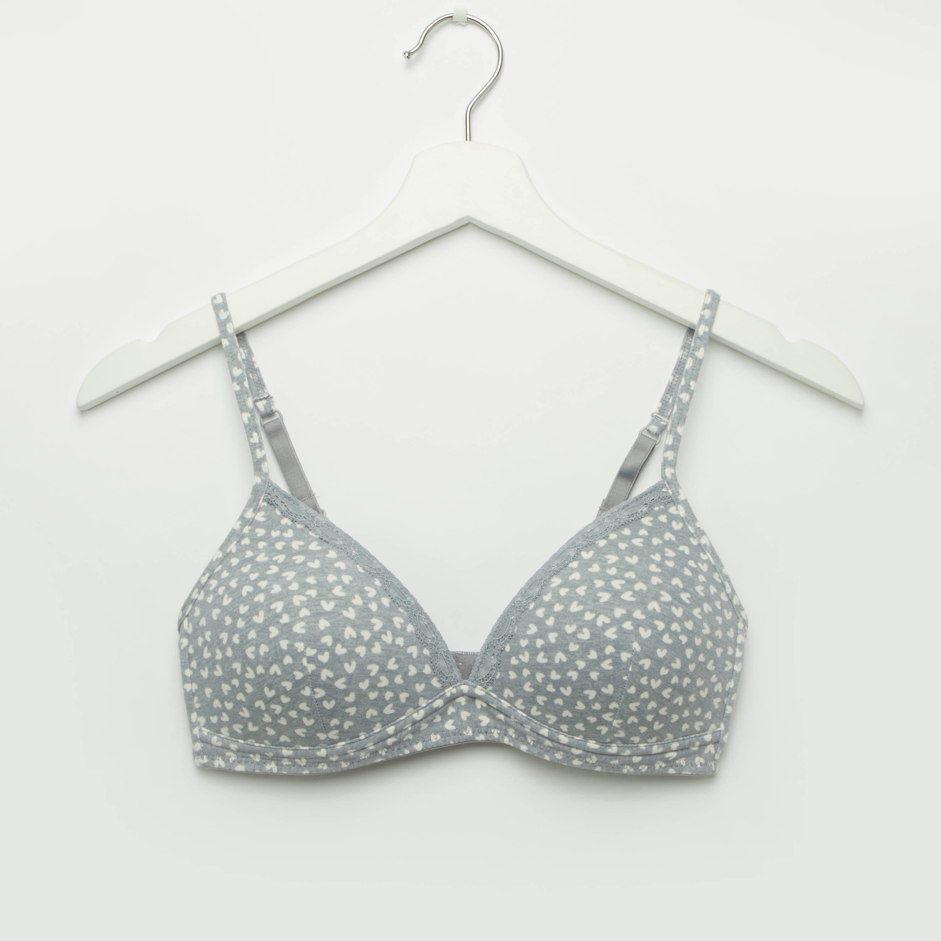 صدريّة تيشيرت ببطانة خفيفة وحمّالات قابلة للتعديل - طقم من قطعتين متنوعتين-women-clothing-lingerie-bras-image-4
