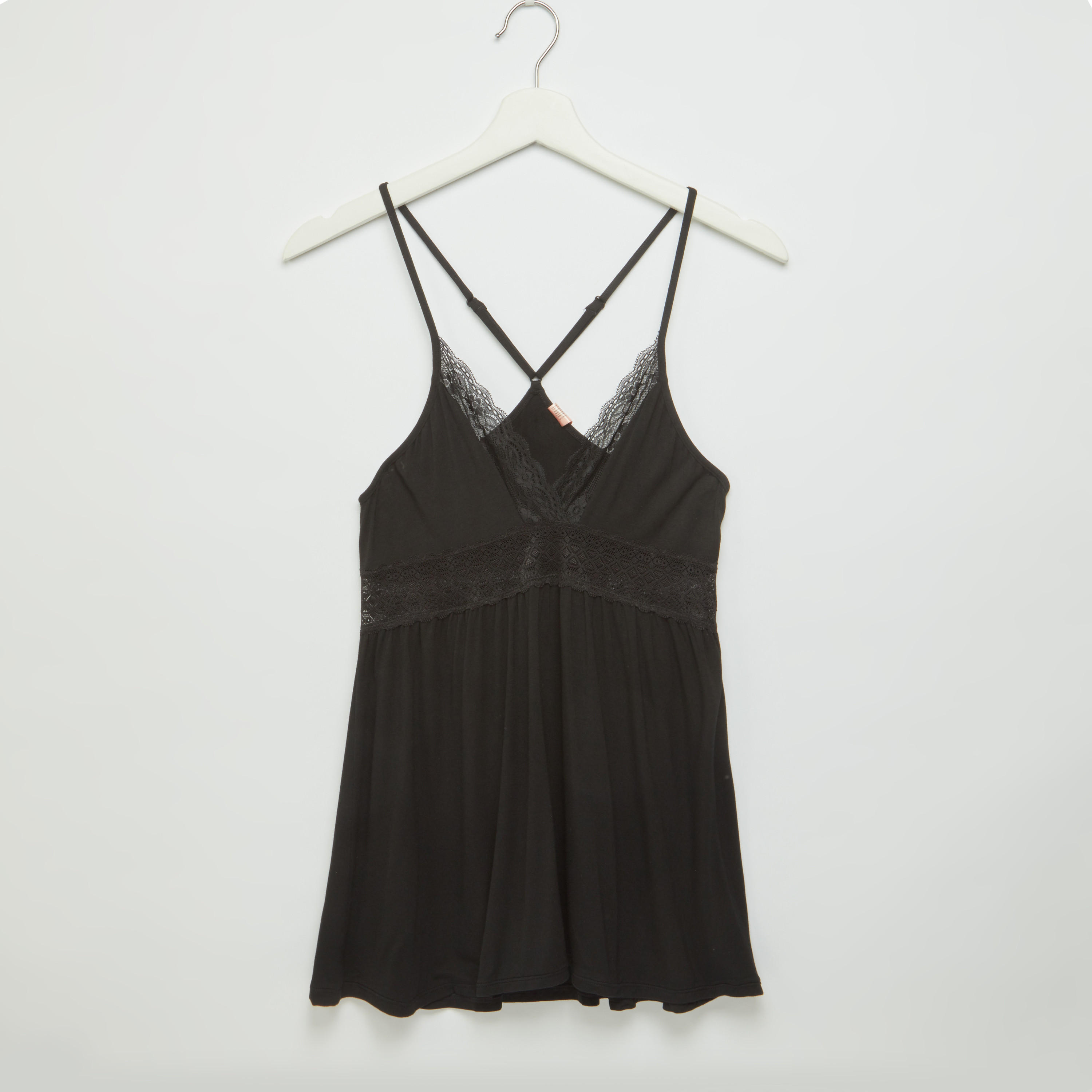 قميص نوم بياقة V وتفاصيل دانتيل مع ثونج-women-clothing-nightwear-nighties-image-2