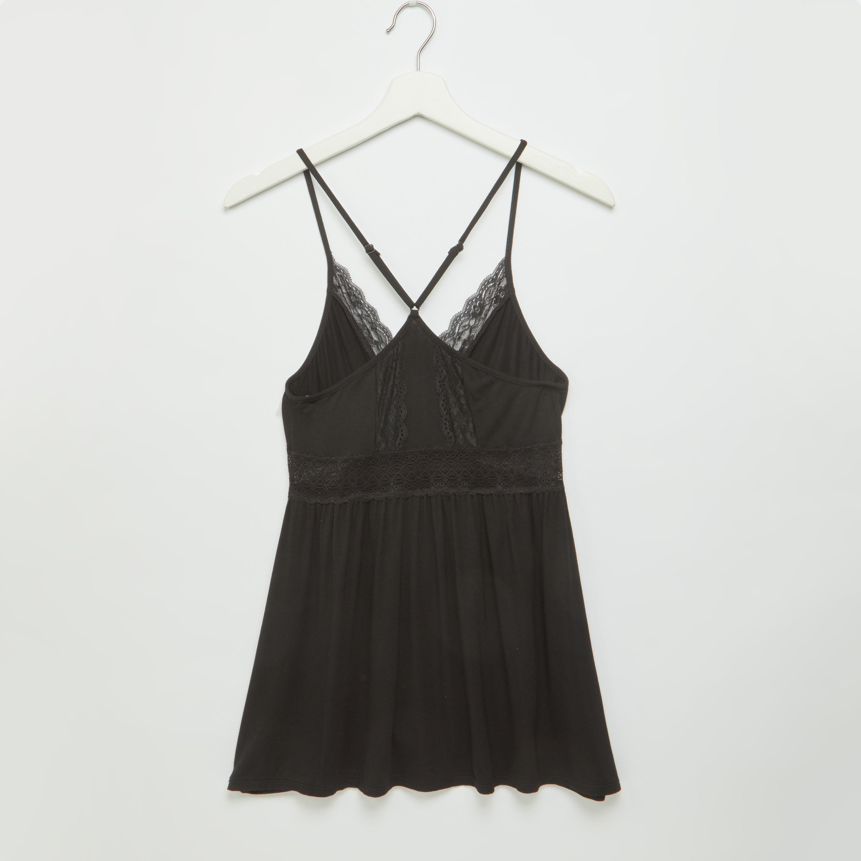 قميص نوم بياقة V وتفاصيل دانتيل مع ثونج-women-clothing-nightwear-nighties-image-4