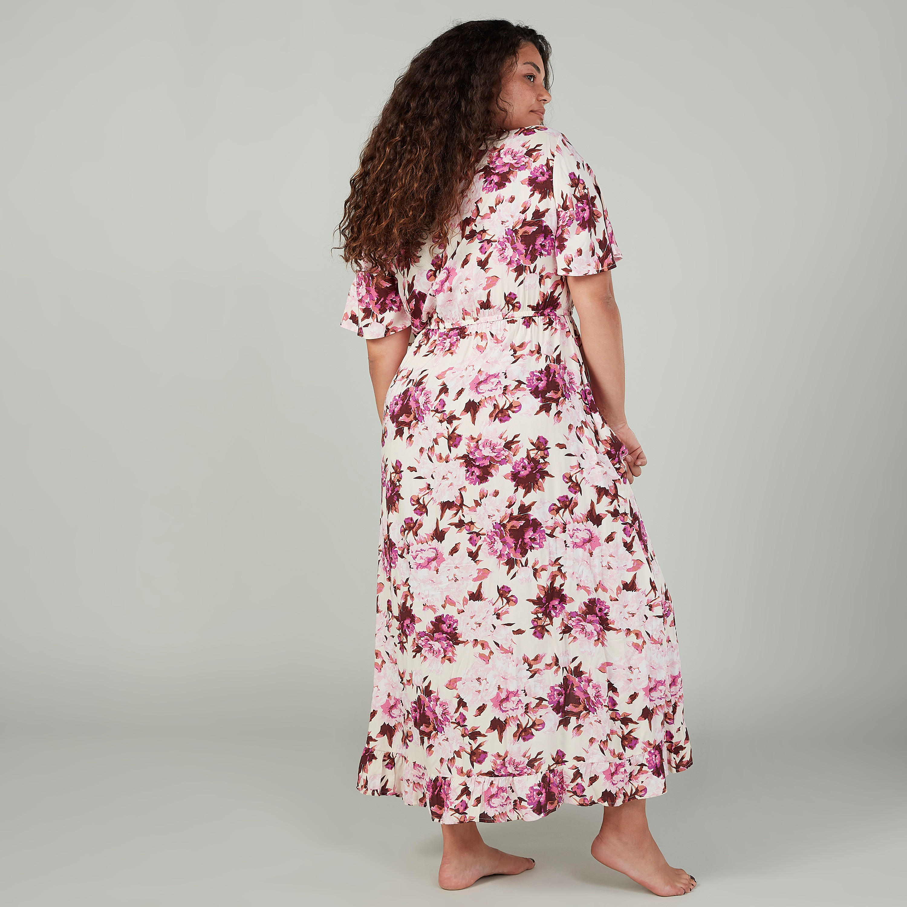 فستان سهرة بأكمام قصيرة وطبعات أزهار-women-clothing-nightwear-nighties-image-3