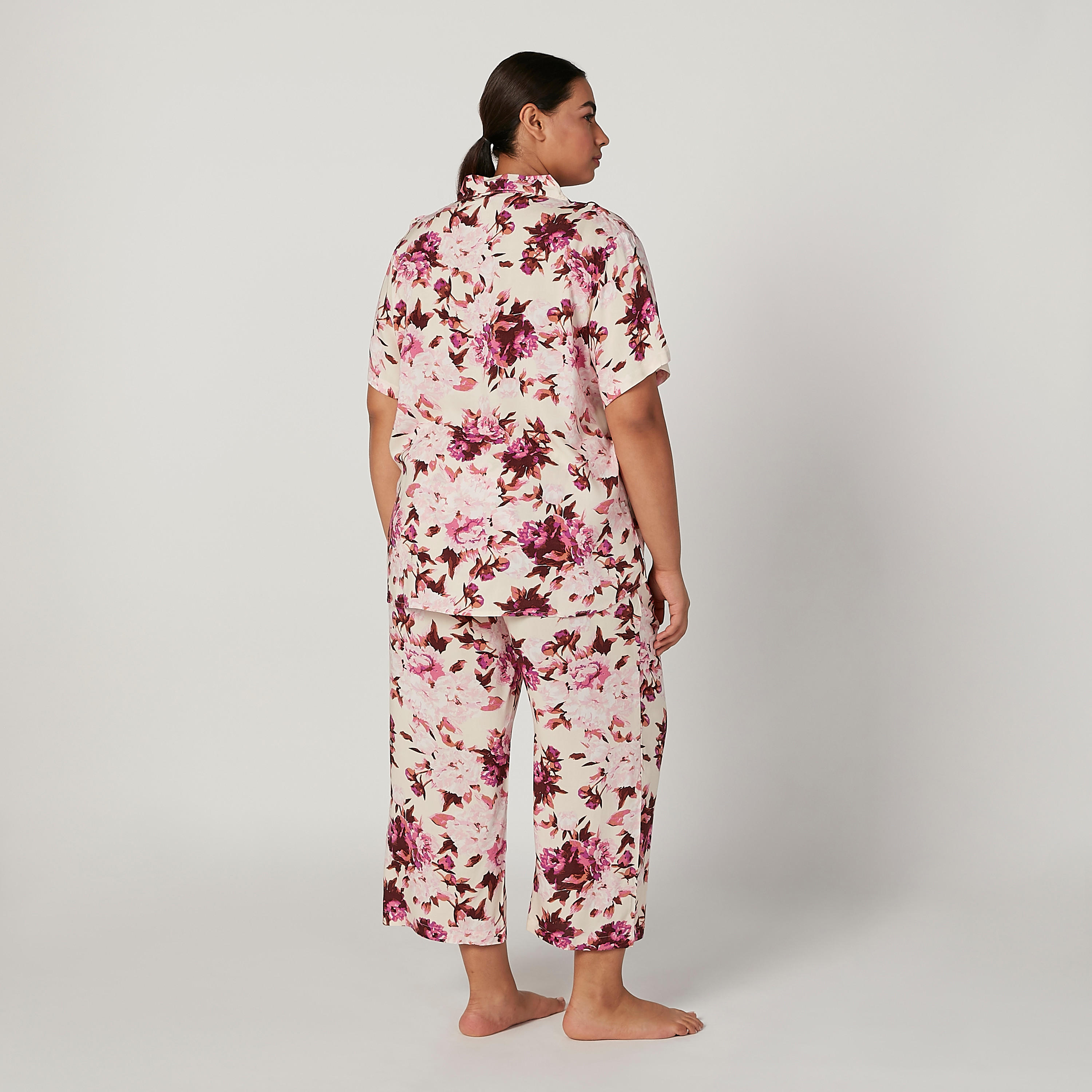 طقم بنطال بيجاما طويل وقميص بطبعات زهرية-women-clothing-nightwear-pyjamas-longsets-image-4