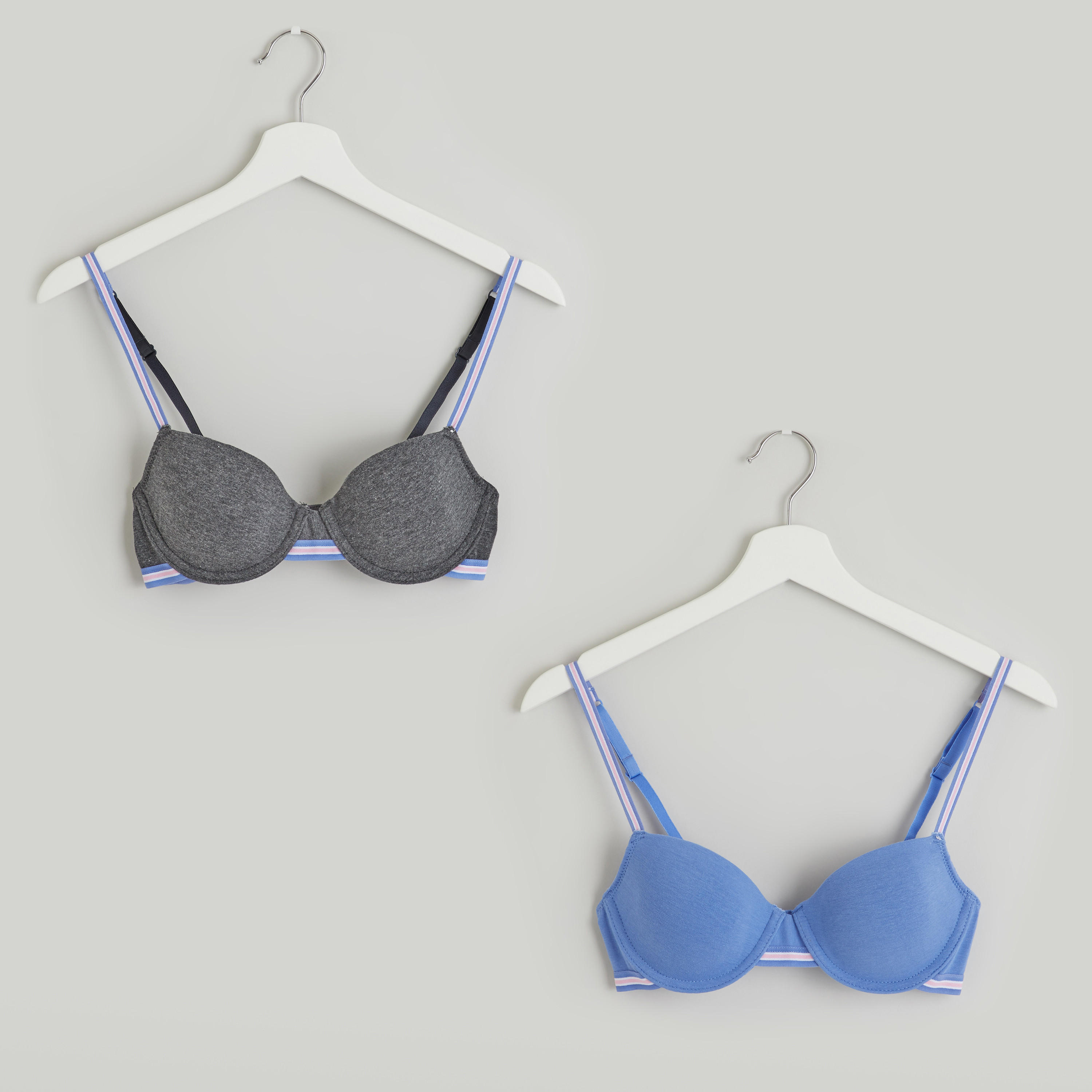 صدريّة تيشيرت مبطّنة بمشبك إغلاق ناعم - طقم من قطعتين متنوعتين-women-clothing-lingerie-bras-image-1