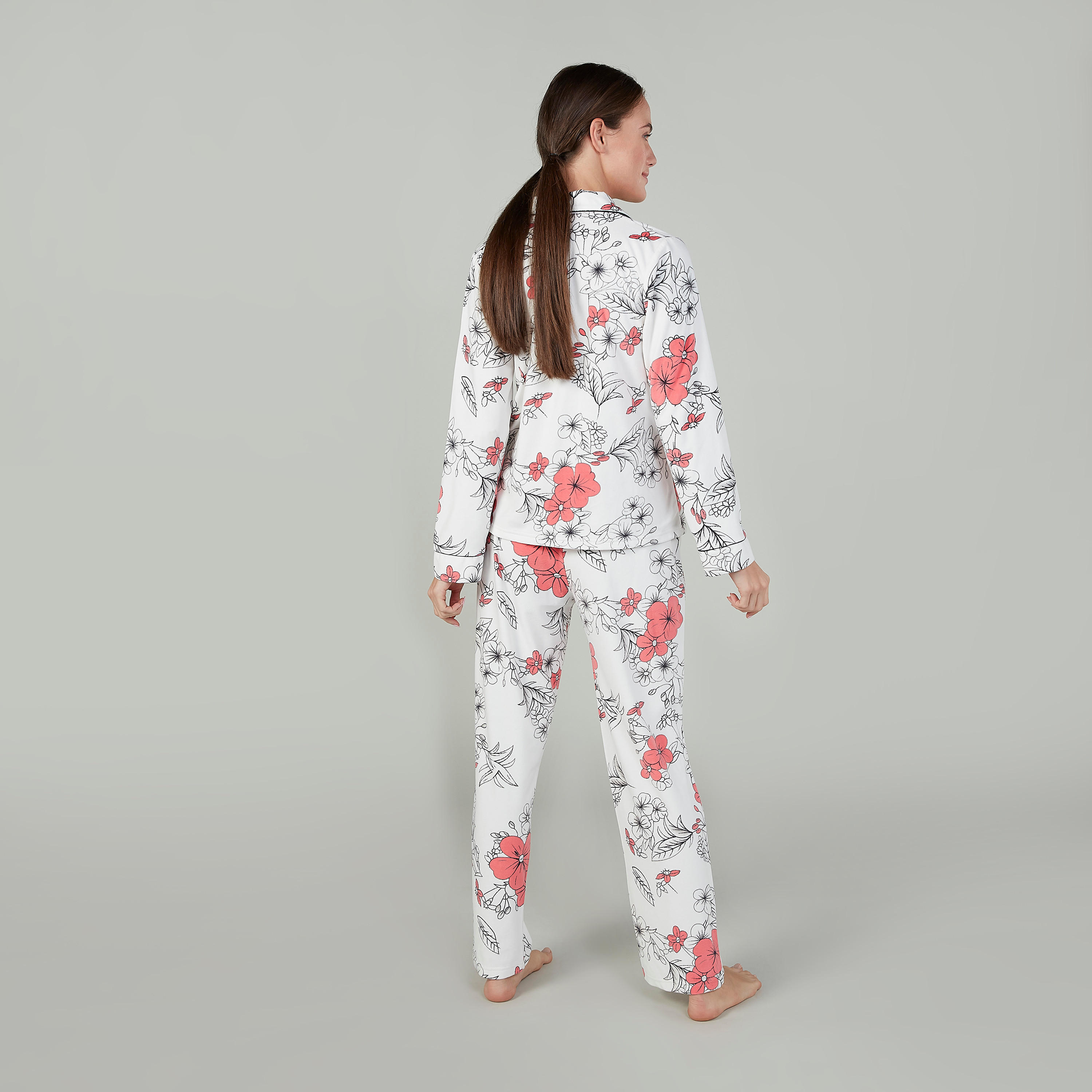 طقم بنطلون بيجاما طويل وقميص بأكمام طويلة وطبعات-women-clothing-nightwear-pyjamas-longsets-image-2