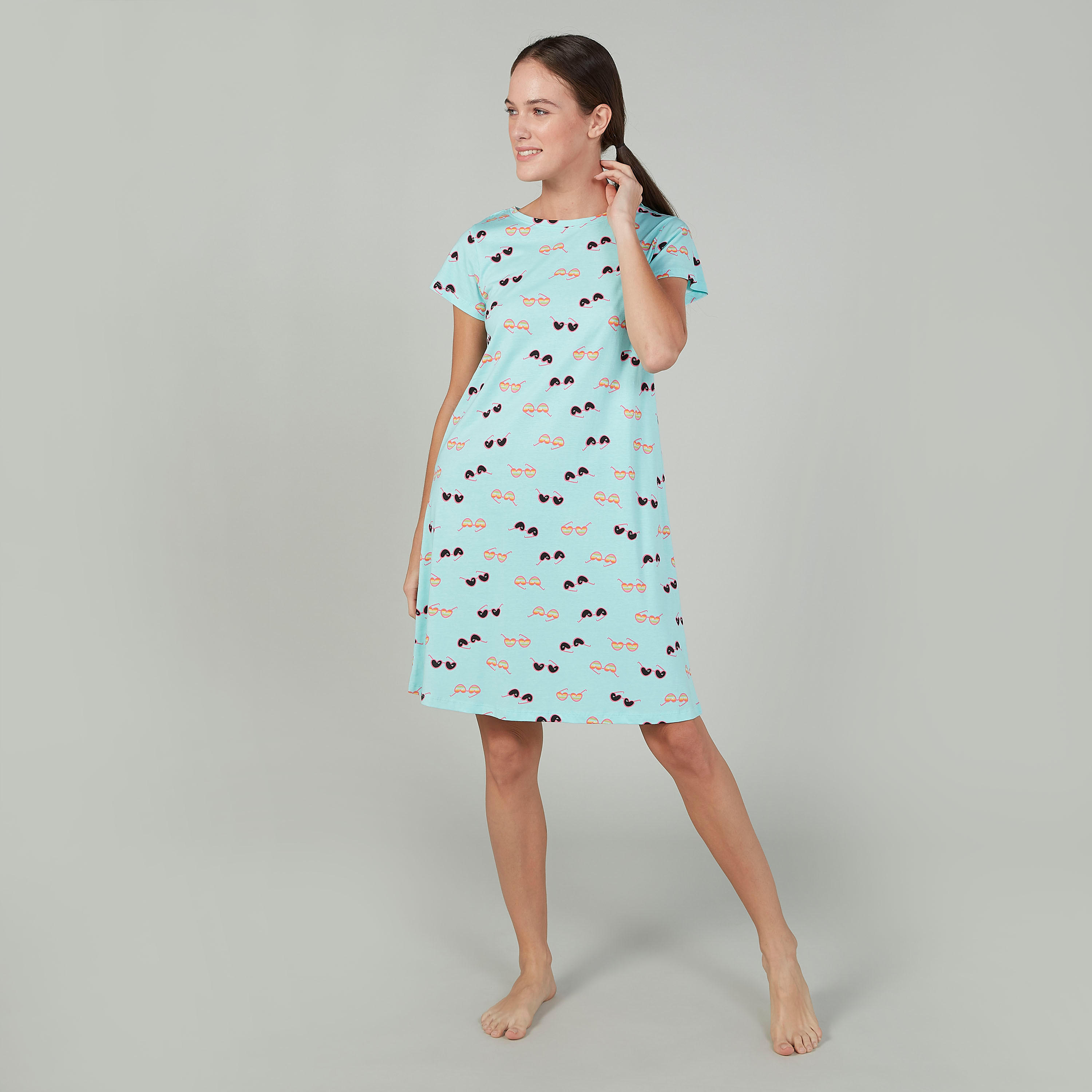 قميص نوم بياقة مستديرة وأكمام قصيرة وطبعات - طقم من قطعتين-women-clothing-nightwear-nighties-image-2