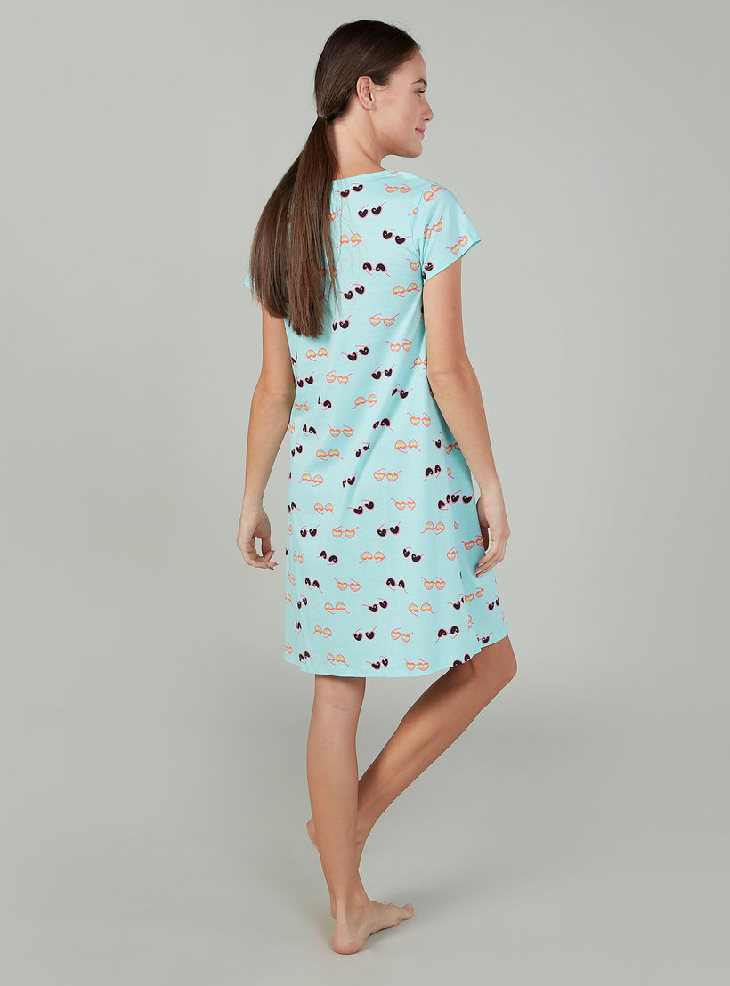 قميص نوم بياقة مستديرة وأكمام قصيرة وطبعات - طقم من قطعتين-women-clothing-nightwear-nighties-image-4