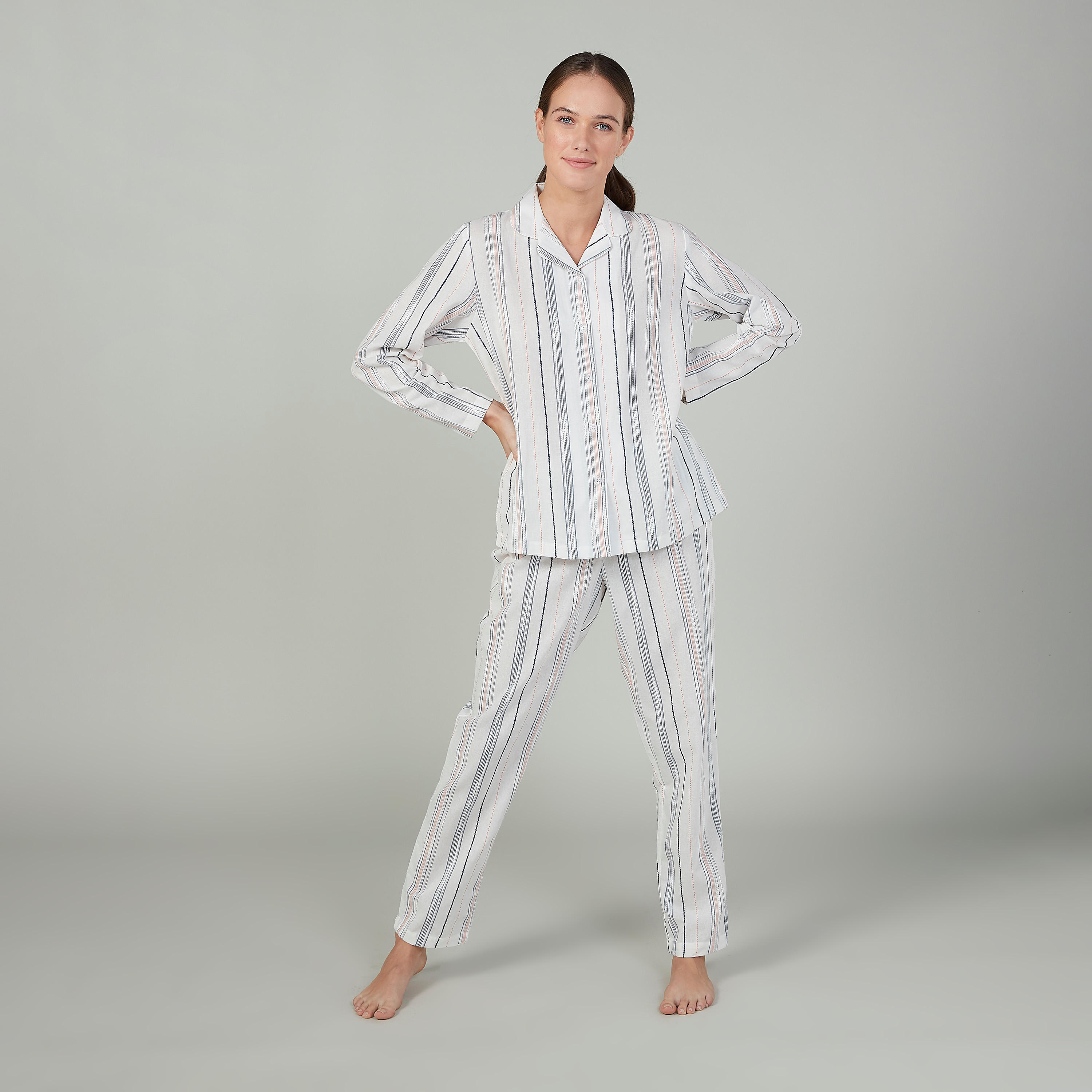 طقم بنطلون بيجاما طويل وقميص مقلم بأكمام طويلة-women-clothing-nightwear-pyjamas-longsets-image-4
