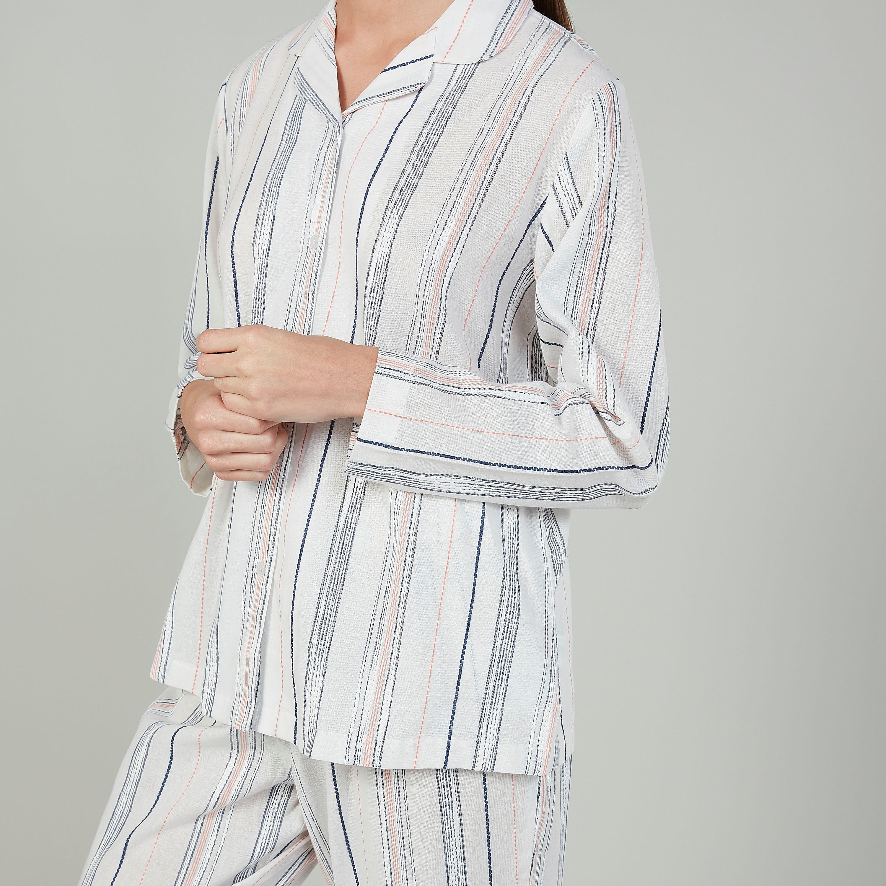 طقم بنطلون بيجاما طويل وقميص مقلم بأكمام طويلة-women-clothing-nightwear-pyjamas-longsets-image-2