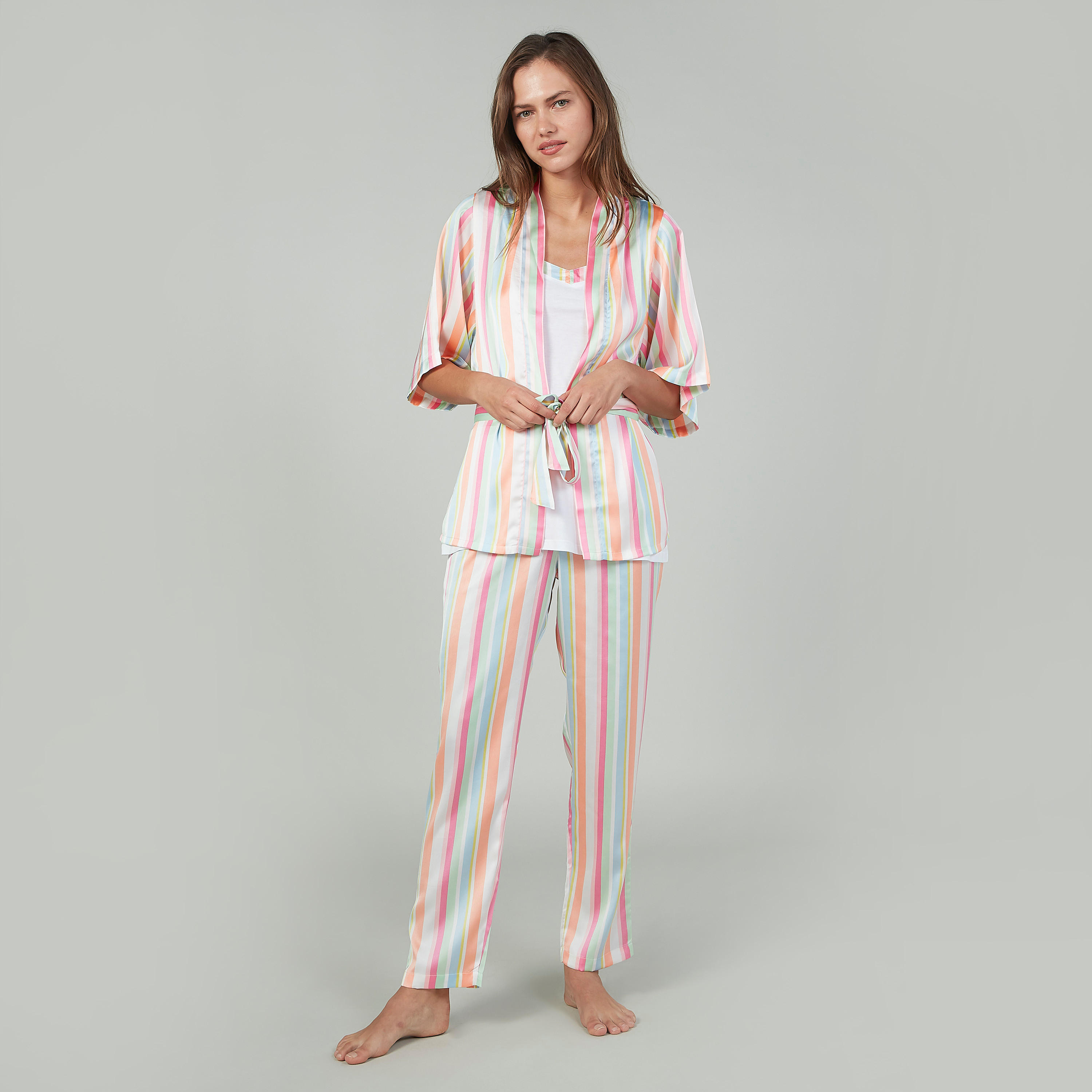 طقم ملابس نوم مخططة من 3 قطع-women-clothing-nightwear-pyjamas-longsets-image-1