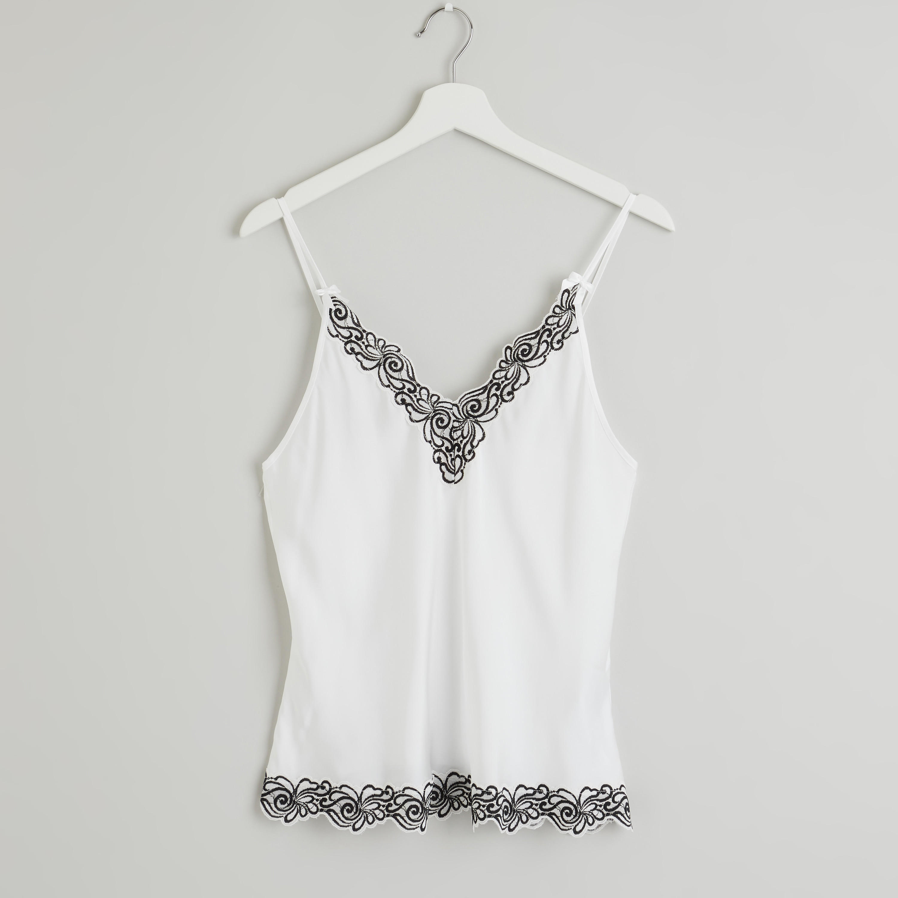 طقم بنطلون بيجاما طويل وبلوزة مطرزة دون أكمام-women-clothing-nightwear-pyjamas-longsets-image-2