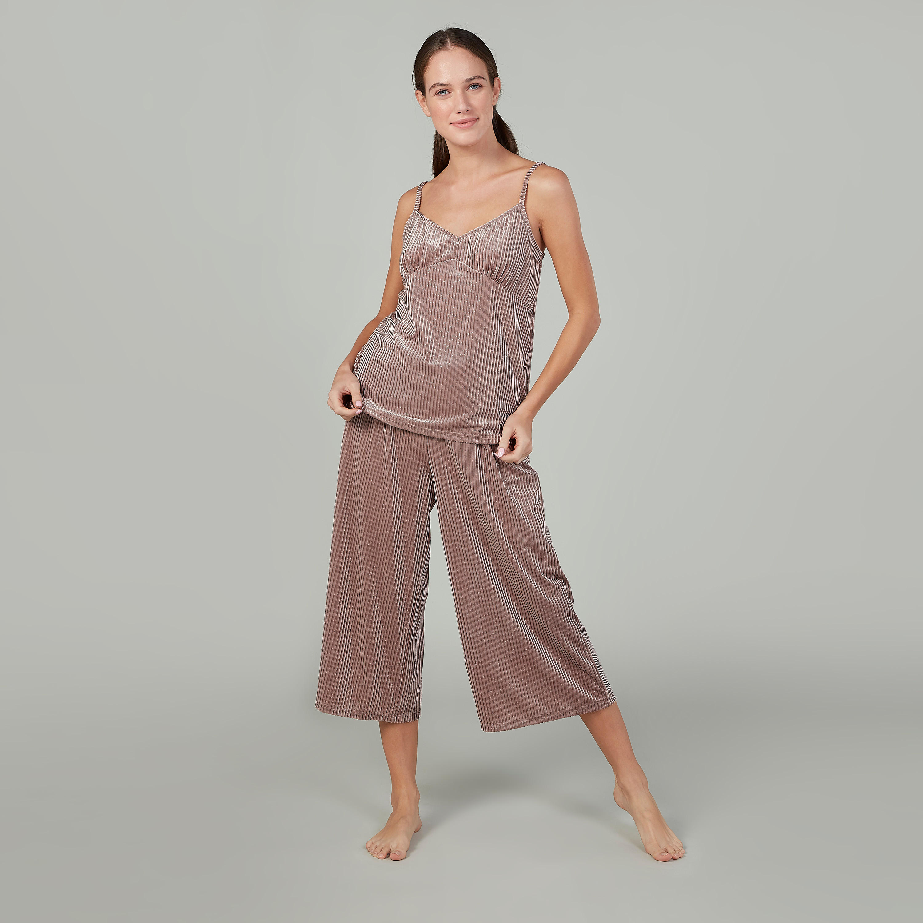 Textured Sleeveless Top and 3/4 Pyjama Set-women-clothing-nightwear-pyjamas-longsets-image-1