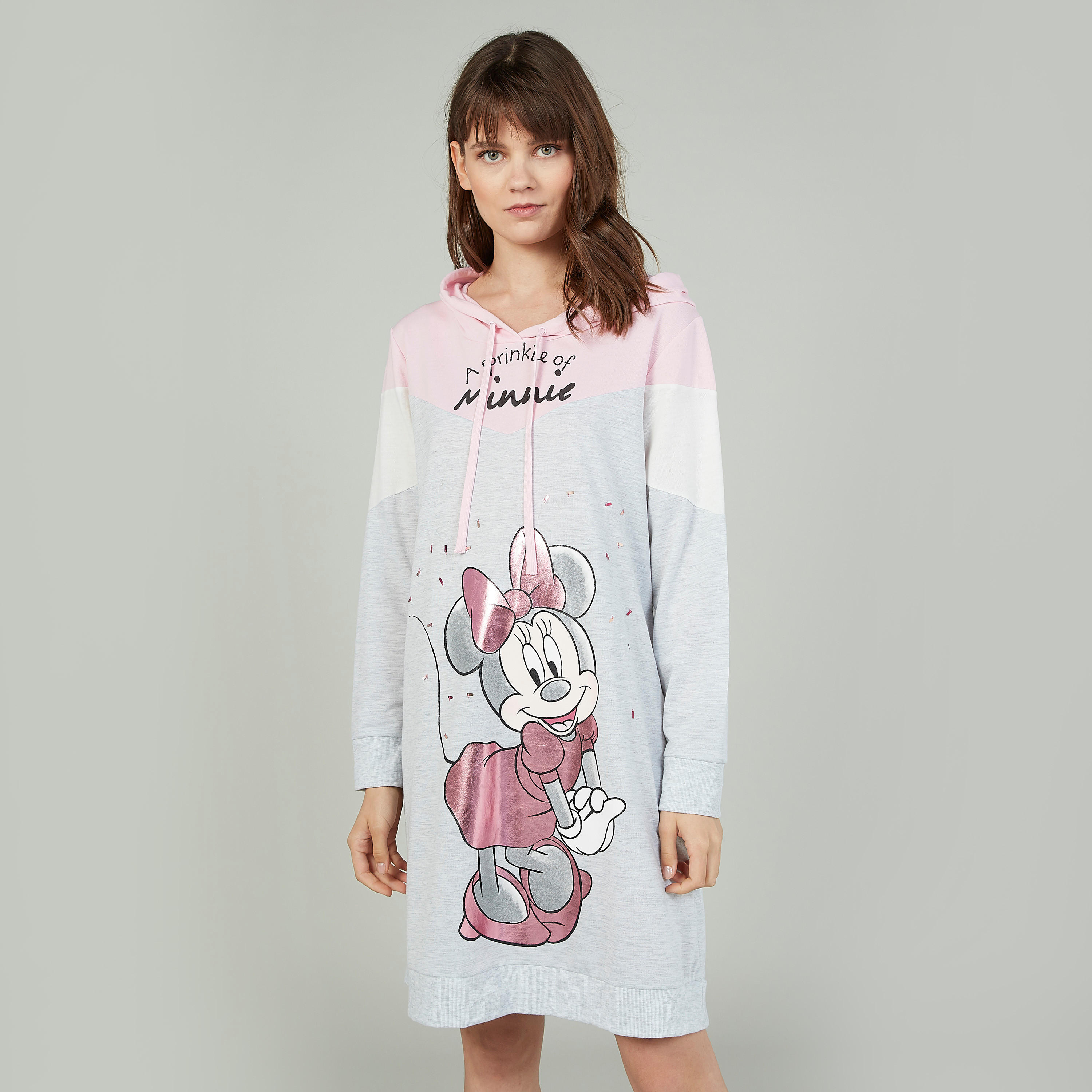 فستان نوم بأكمام طويلة وطبعات ميني ماوس-women-clothing-nightwear-nighties-image-1