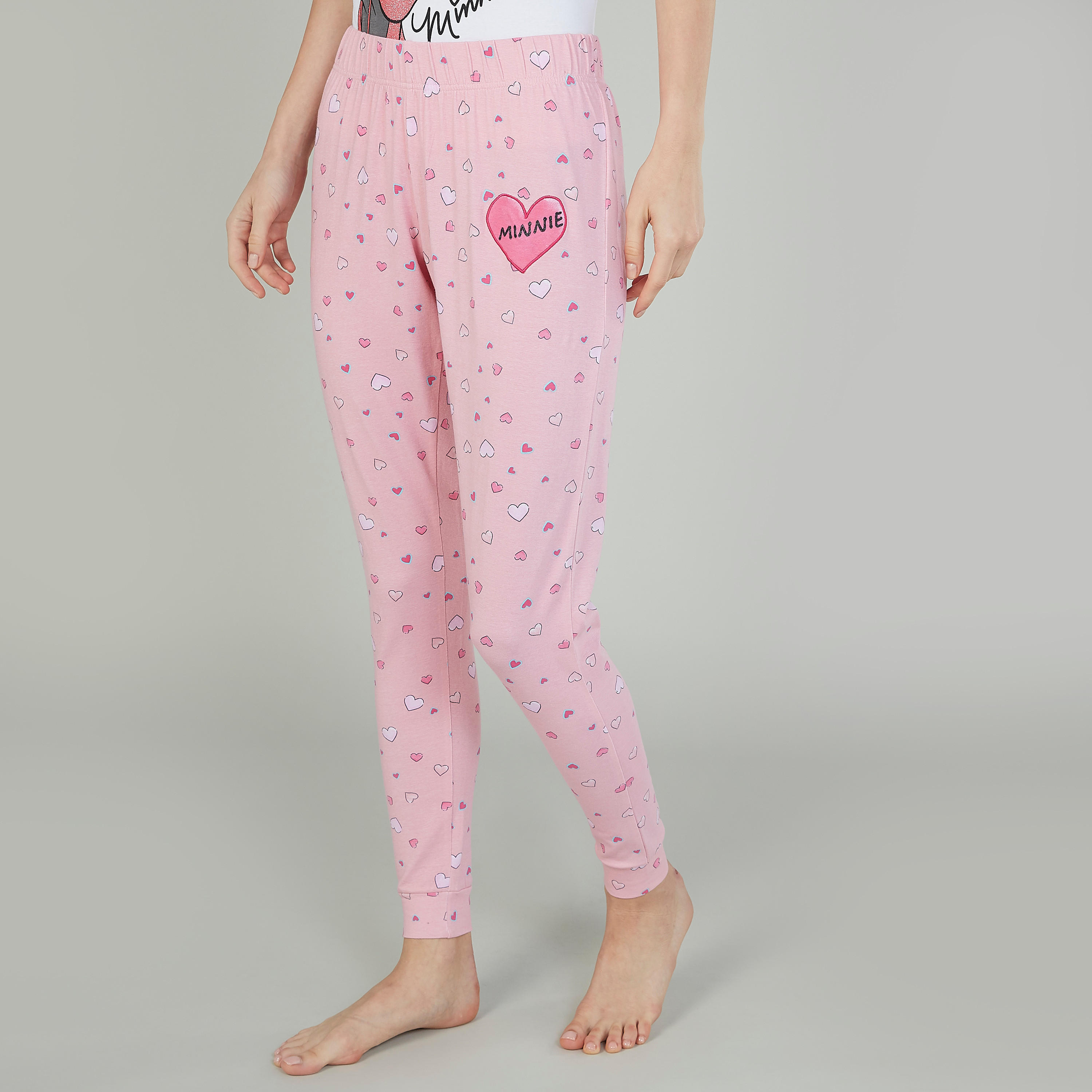 طقم بنطلون رياضي طويل مع تيشيرت بياقة مستديرة وطبعات ميني ماوس-women-clothing-nightwear-pyjamas-longsets-image-1