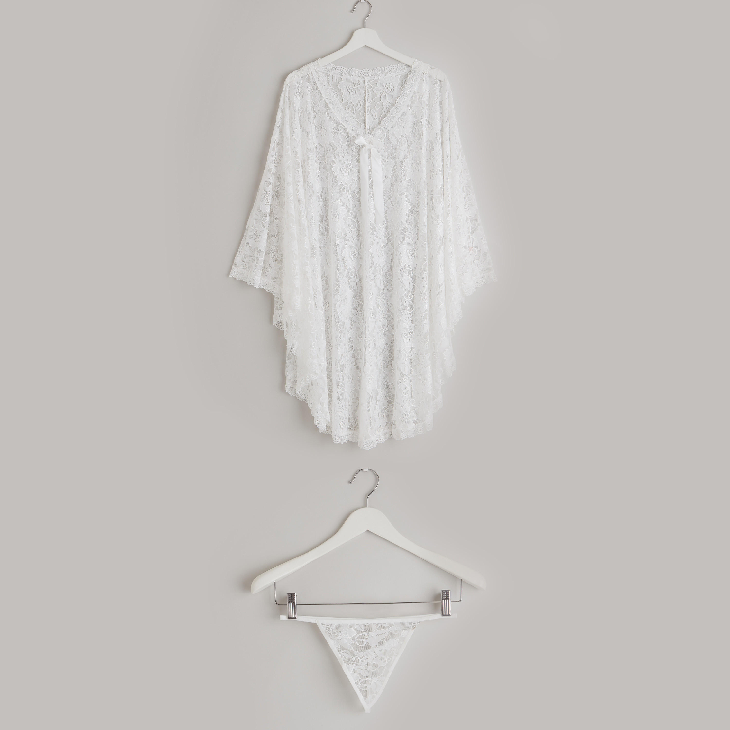 فستان بأكمام واسعة بتفاصيل دانتيل مع لباس داخلي-women-clothing-nightwear-nighties-image-6
