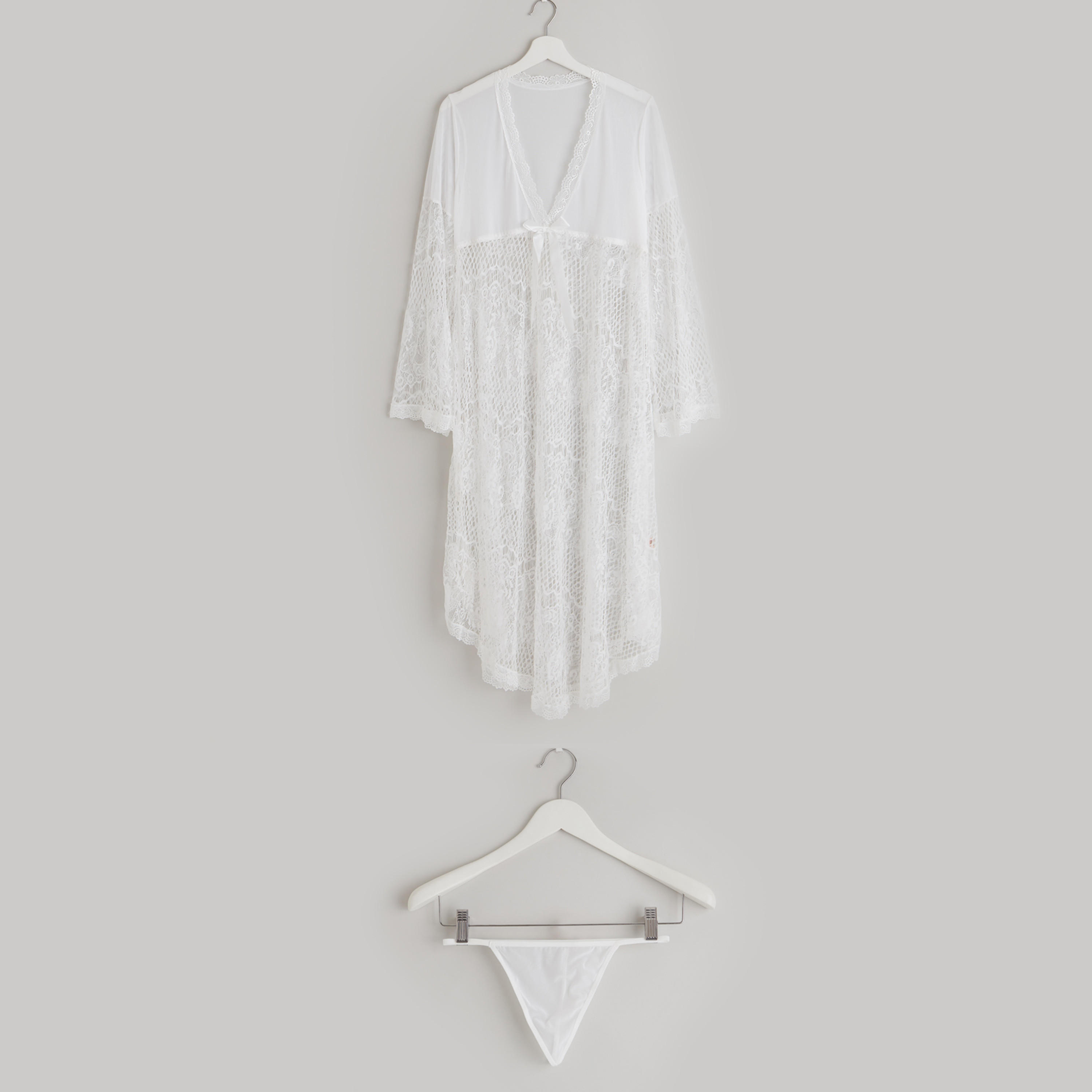 ملابس نوم بأكمام واسعة بياقة V دانتيل مع ثونج-women-clothing-nightwear-nighties-image-1