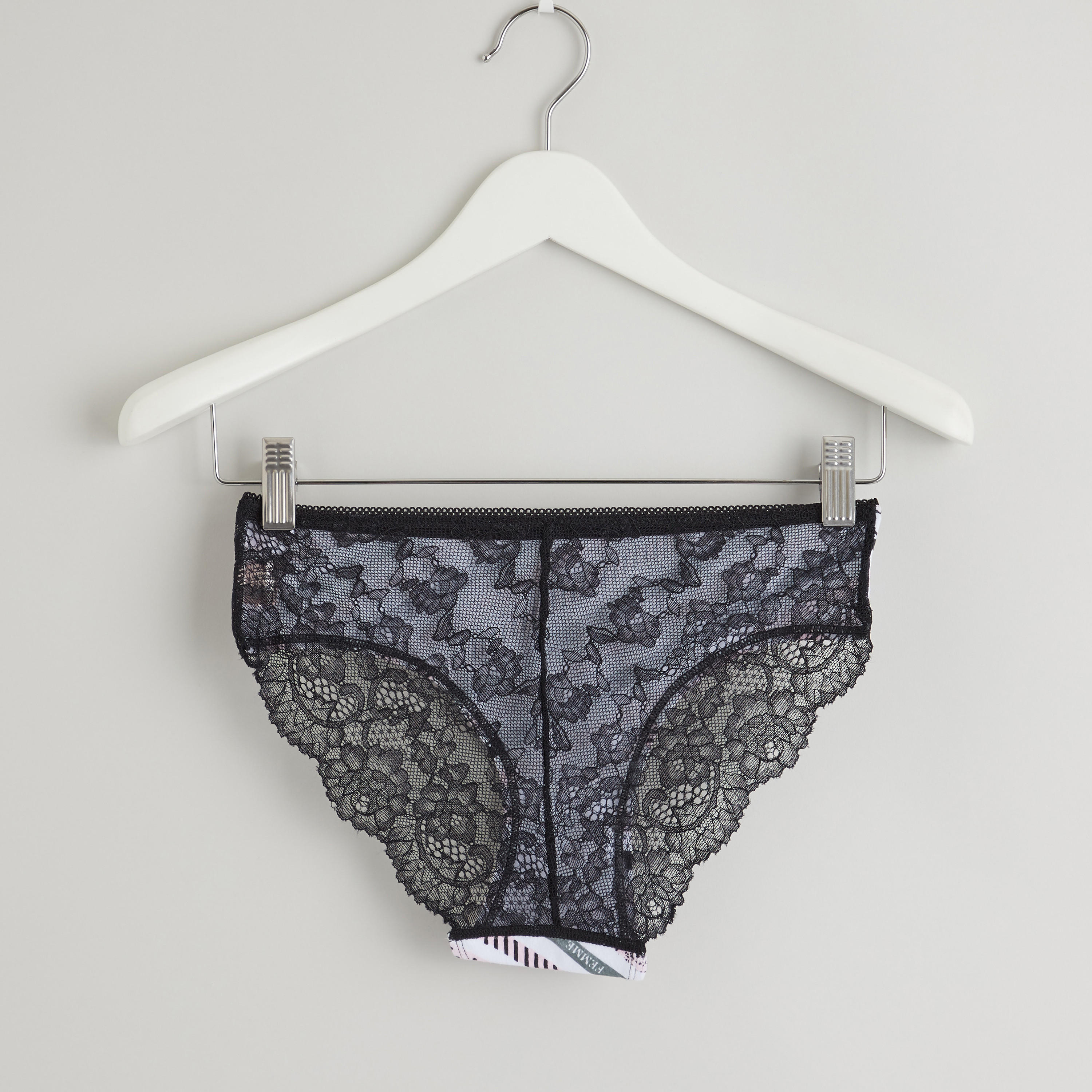 سراويل داخلية بخصر مطّاطي وتفاصيل دانتيل-women-clothing-lingerie-panties-image-2
