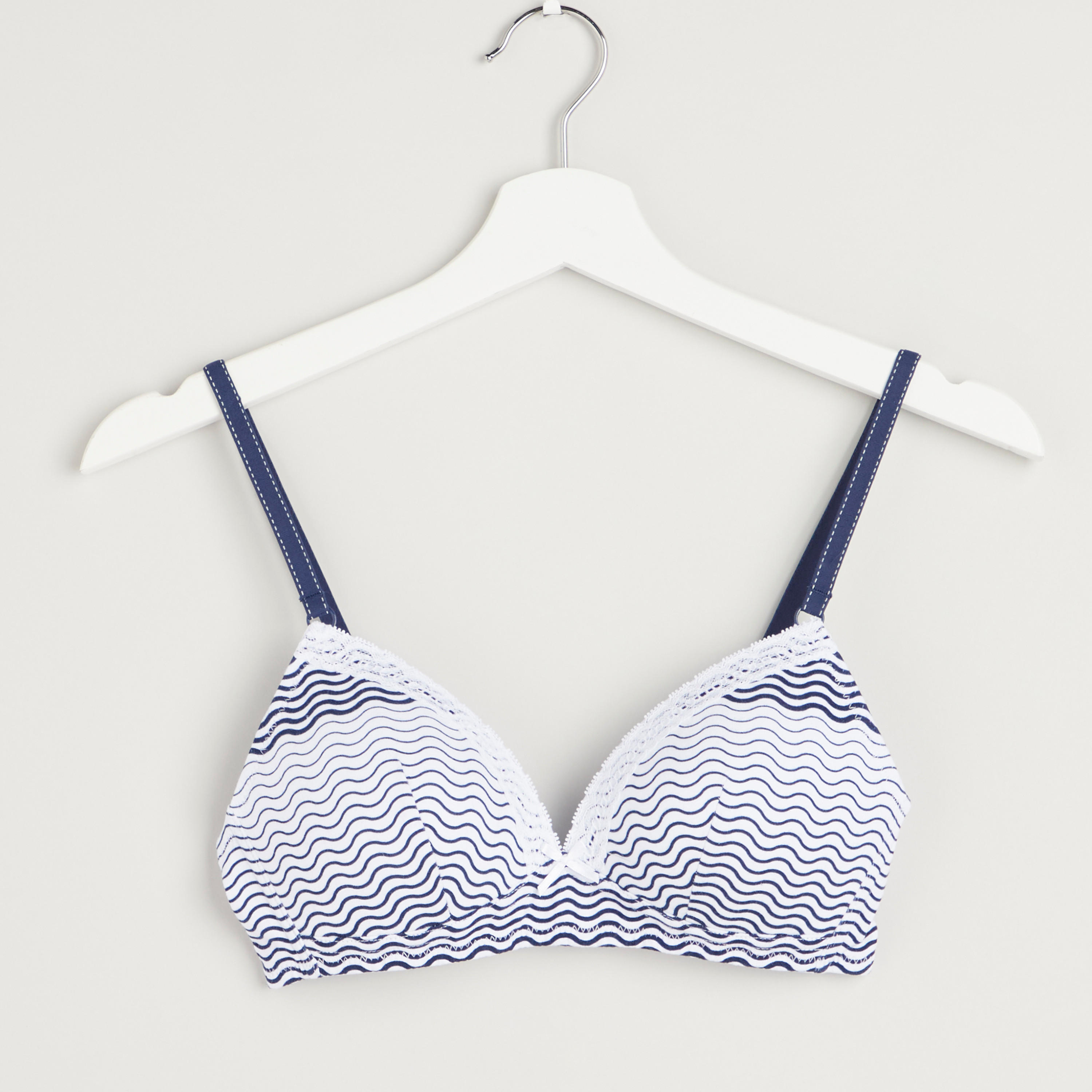 صدريّة تيشيرت متنوعة بمشبك إغلاق - طقم من قطعتين متنوعتين-women-clothing-lingerie-bras-image-2