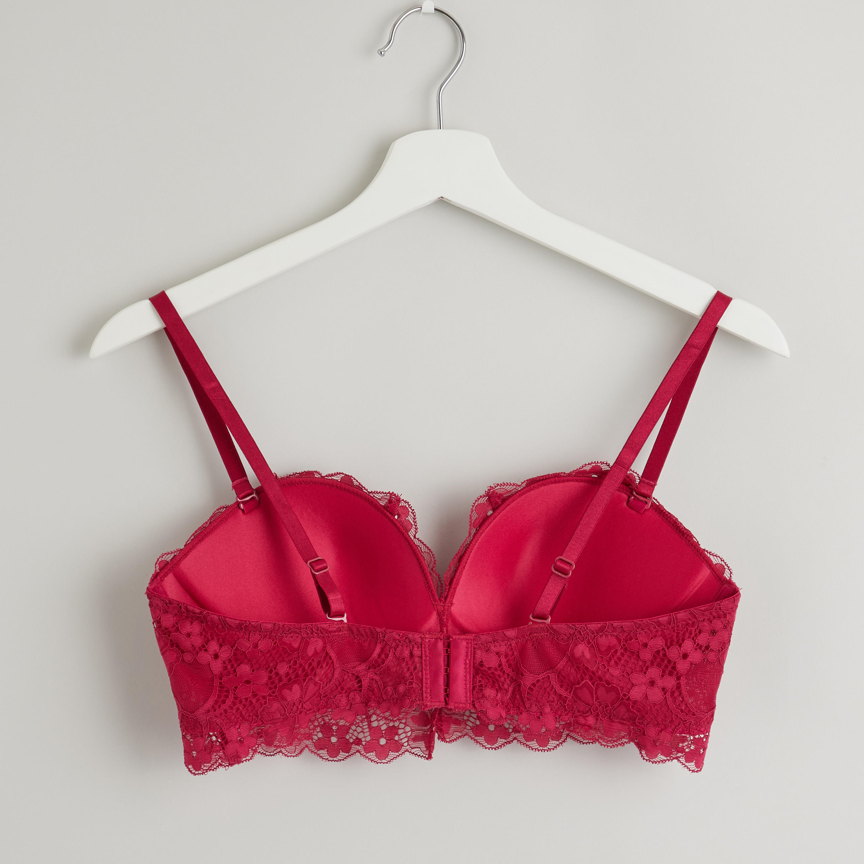 طقم سروال داخلي وصدريّة بالكونيت مبطّنة بتفاصيل دانتيل-women-clothing-lingerie-lingeriesets-image-4