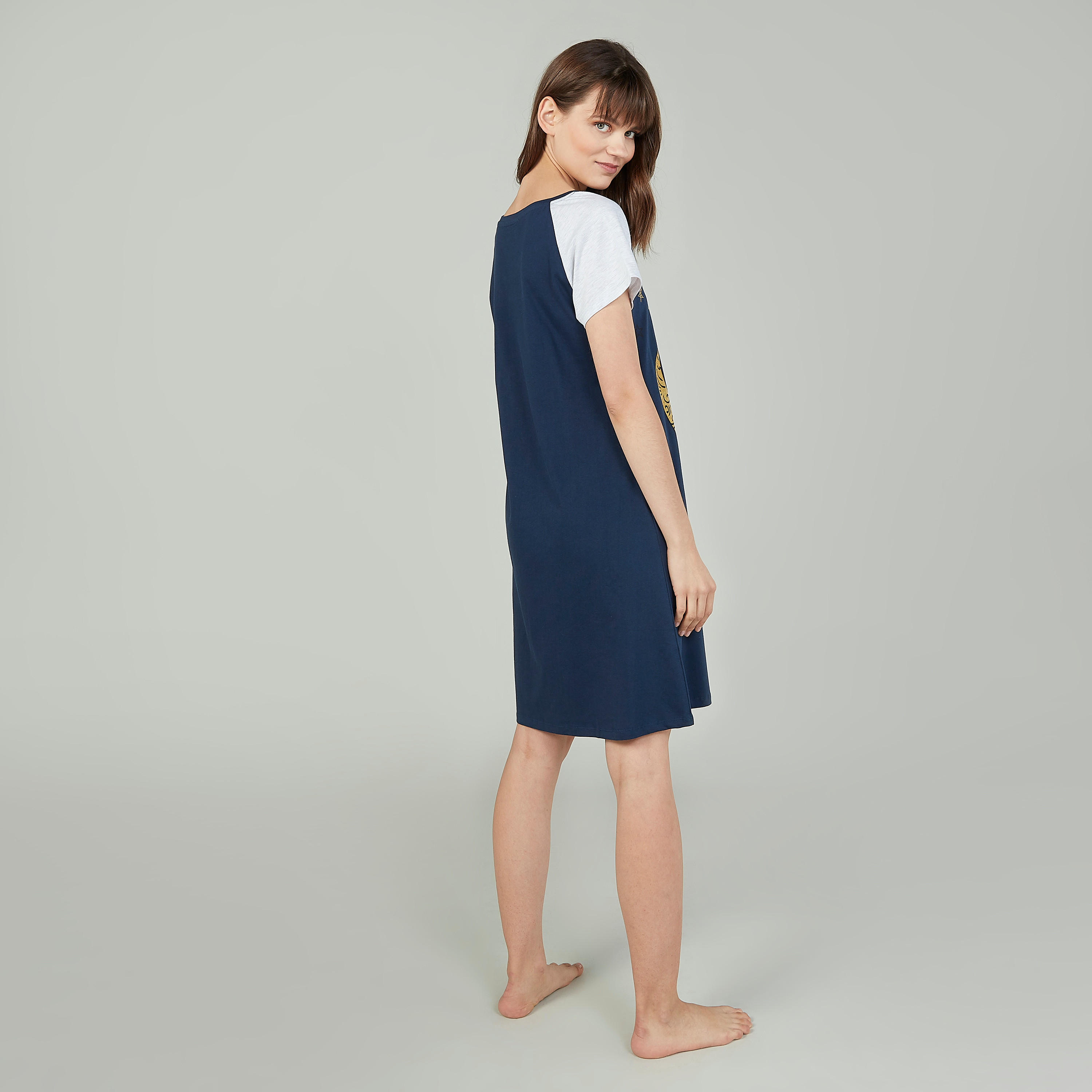 فستان نوم مستدام بأكمام مغايرة وطبعات- طقم من قطعتين-women-clothing-nightwear-nighties-image-5