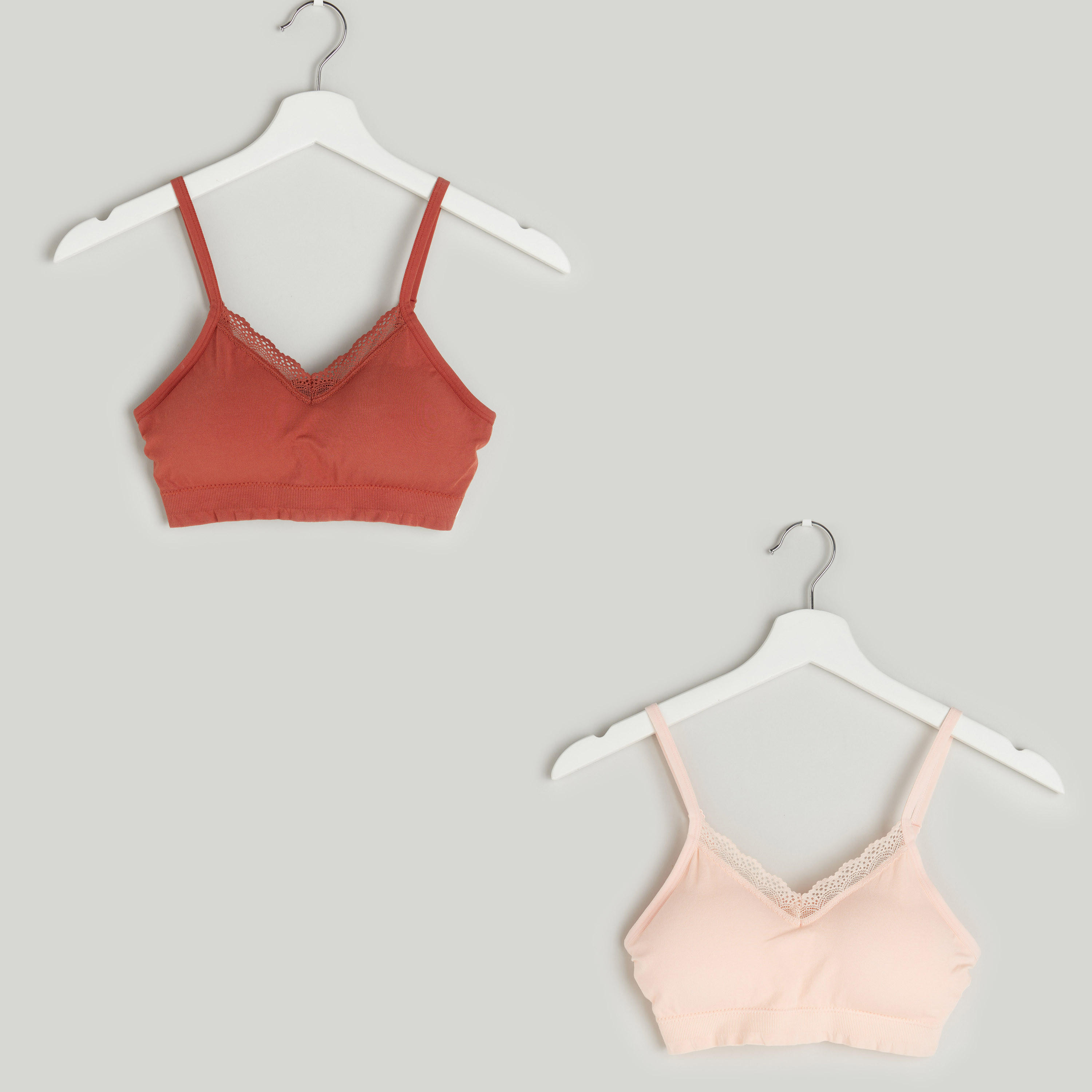 صدريّة مبطنة سادة بحمّالات قابلة للتعديل - طقم من قطعتين-women-clothing-lingerie-bras-image-5