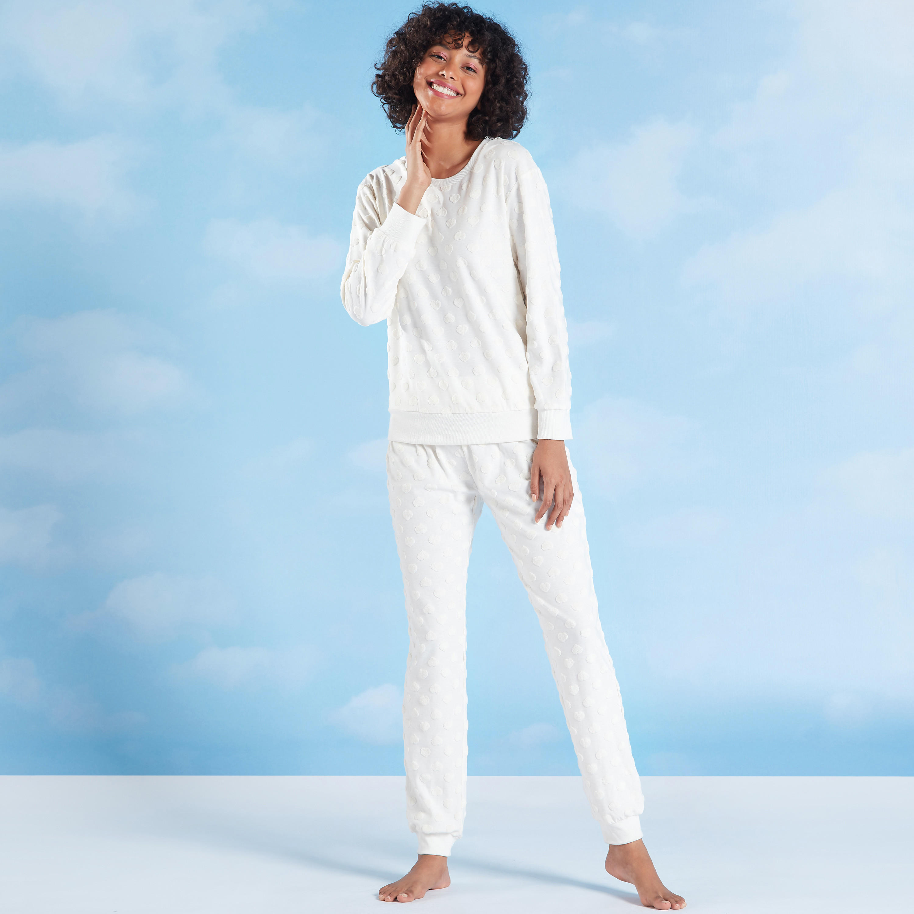 طقم بنطلون رياضي وتيشيرت بارز الملمس بأكمام طويلة-women-clothing-nightwear-pyjamas-longsets-image-3