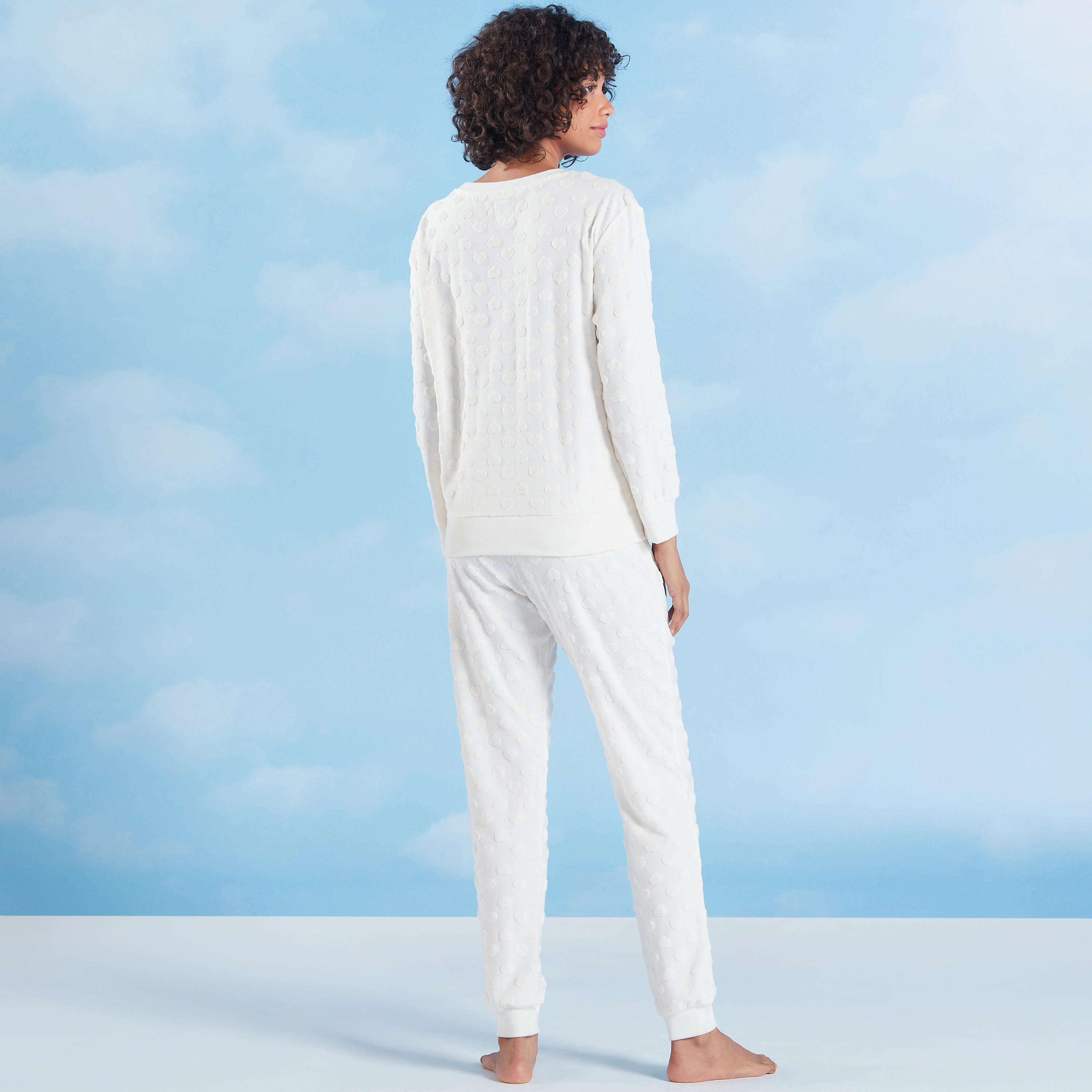 طقم بنطلون رياضي وتيشيرت بارز الملمس بأكمام طويلة-women-clothing-nightwear-pyjamas-longsets-image-5