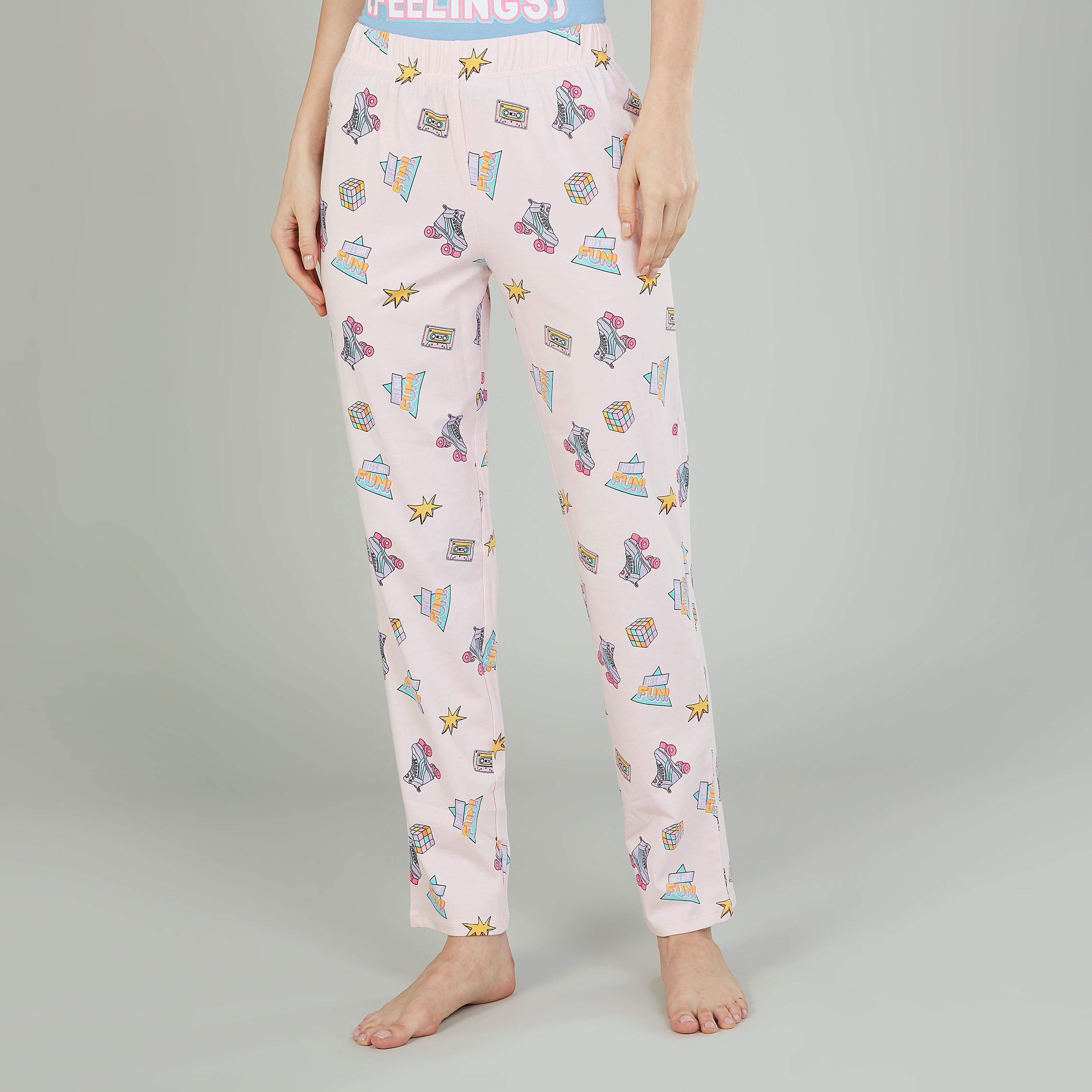 طقم بنطلون بيجاما وقناع للعينين وتيشيرت بياقة مستديرة وطبعات-women-clothing-nightwear-pyjamas-longsets-image-4