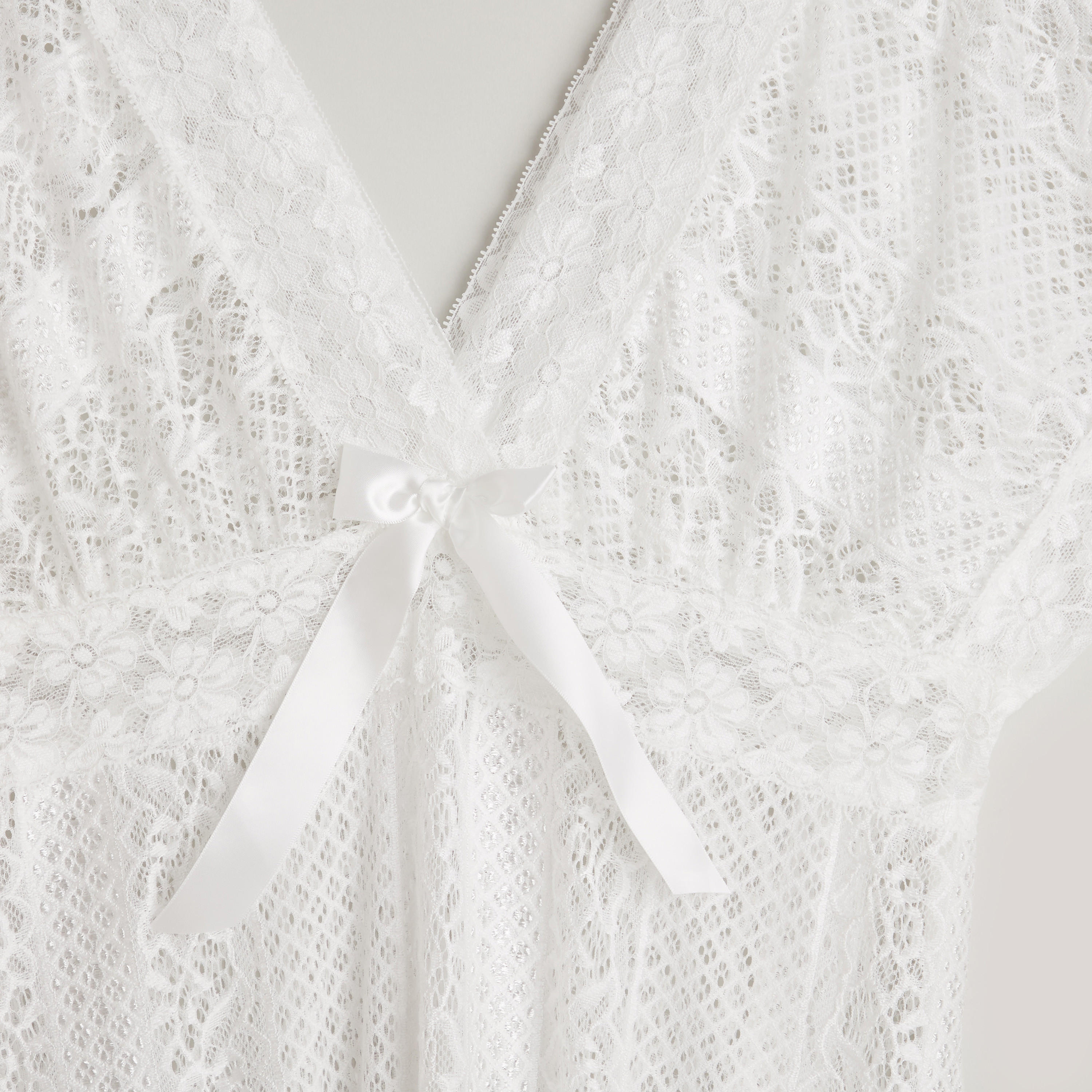 فستان دانتيل بياقة V مع ثونج-women-clothing-nightwear-nighties-image-3
