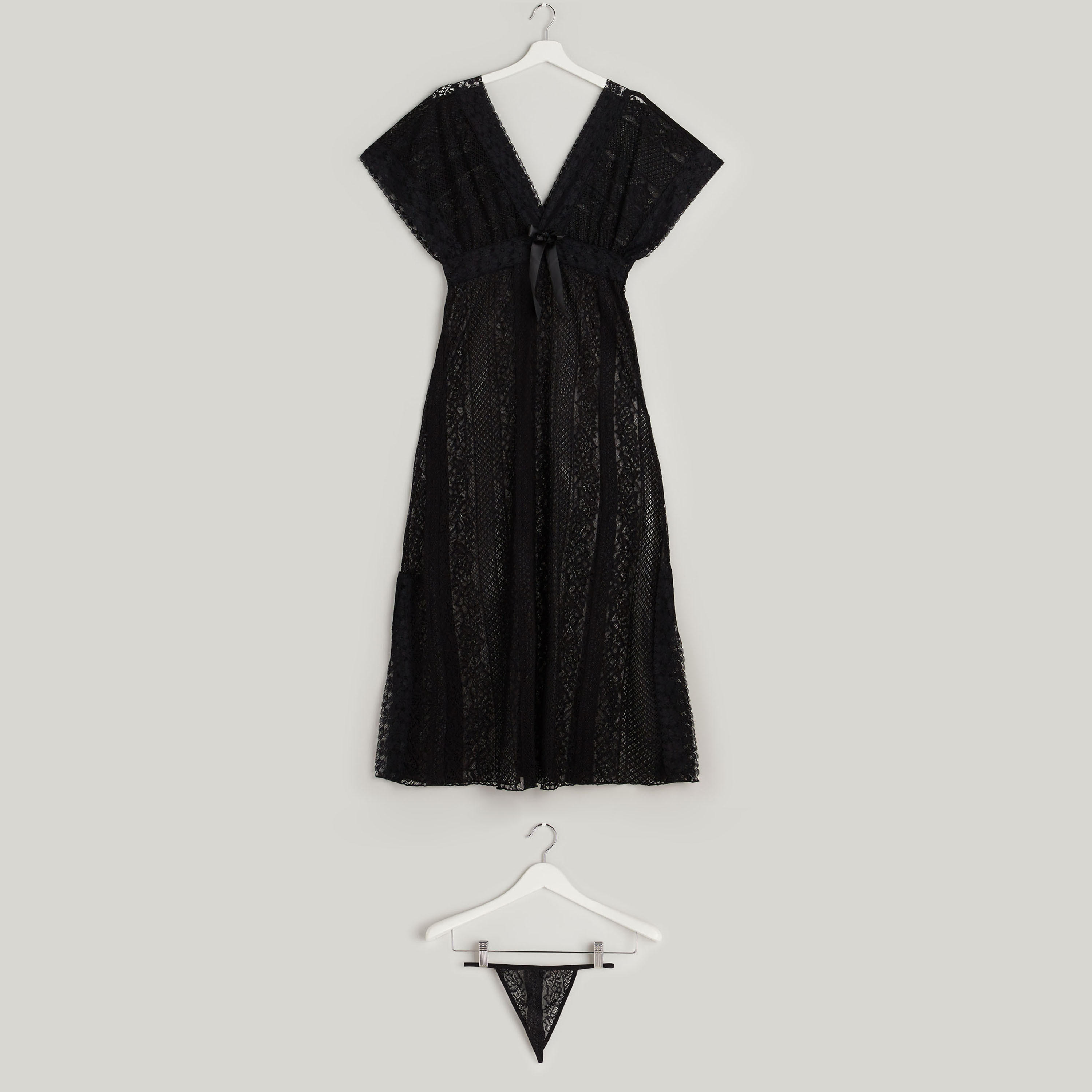 فستان نوم دانتيل بياقة V مع ثونج-women-clothing-nightwear-nighties-image-1