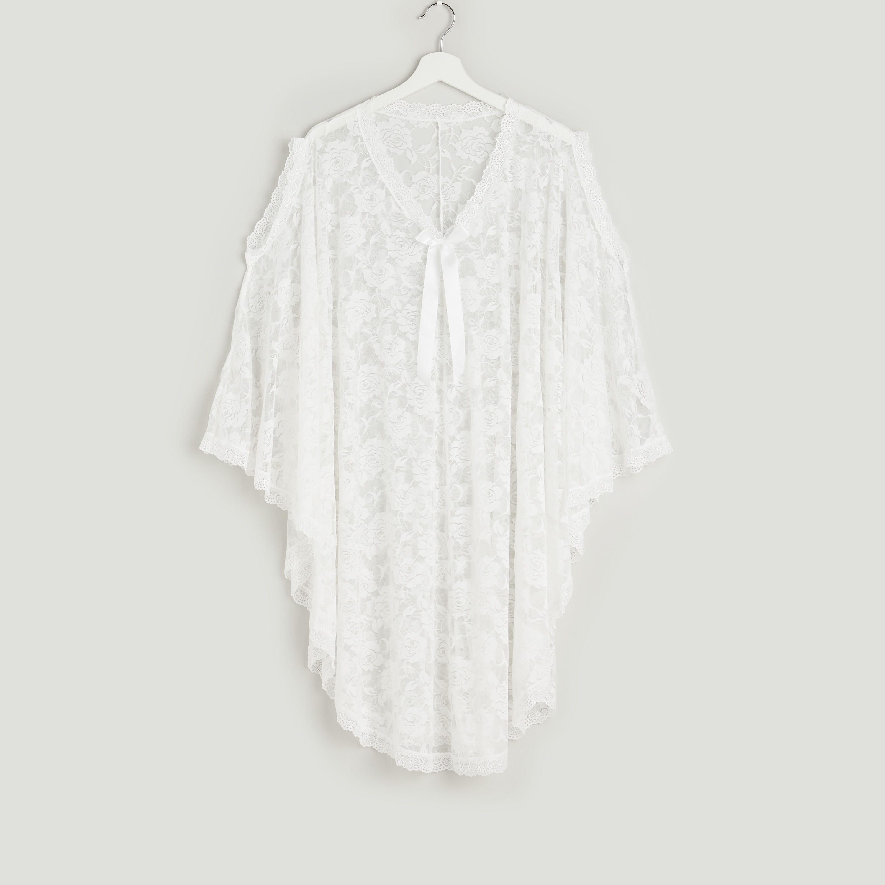 قميص نوم بياقة V وتفاصيل دانتيل مع ثونج-women-clothing-nightwear-nighties-image-2