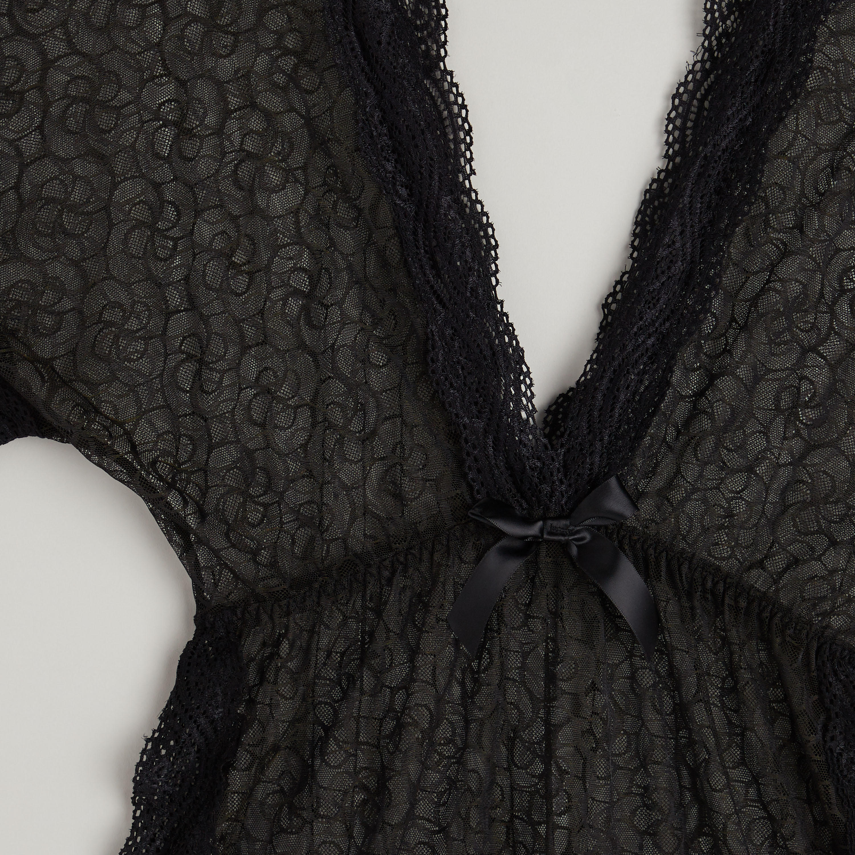 فستان دانتيل بياقة V مع ثونج-women-clothing-nightwear-nighties-image-3