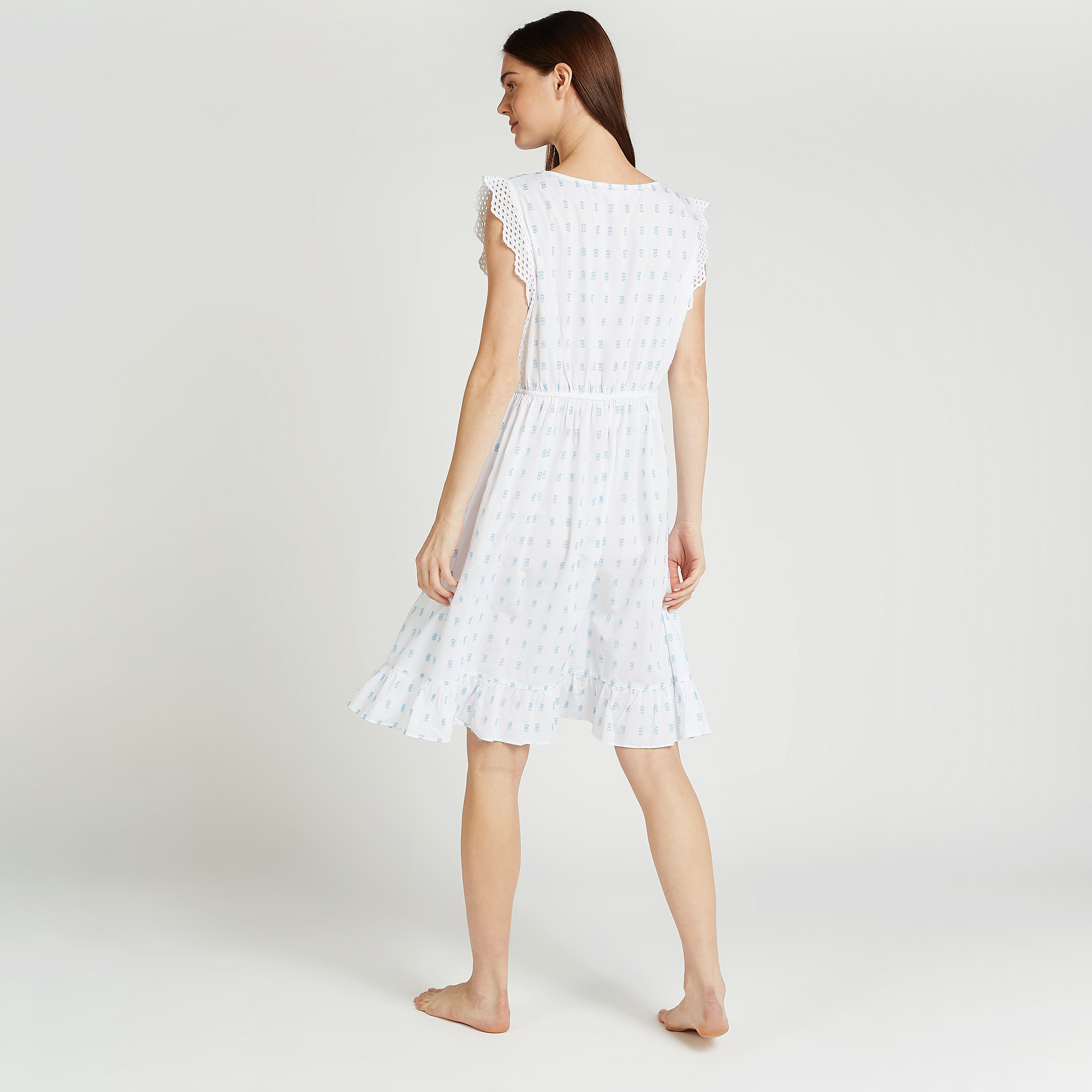 فستان نوم دون أكمام بطبعات وياقة مستديرة-women-clothing-nightwear-nighties-image-4