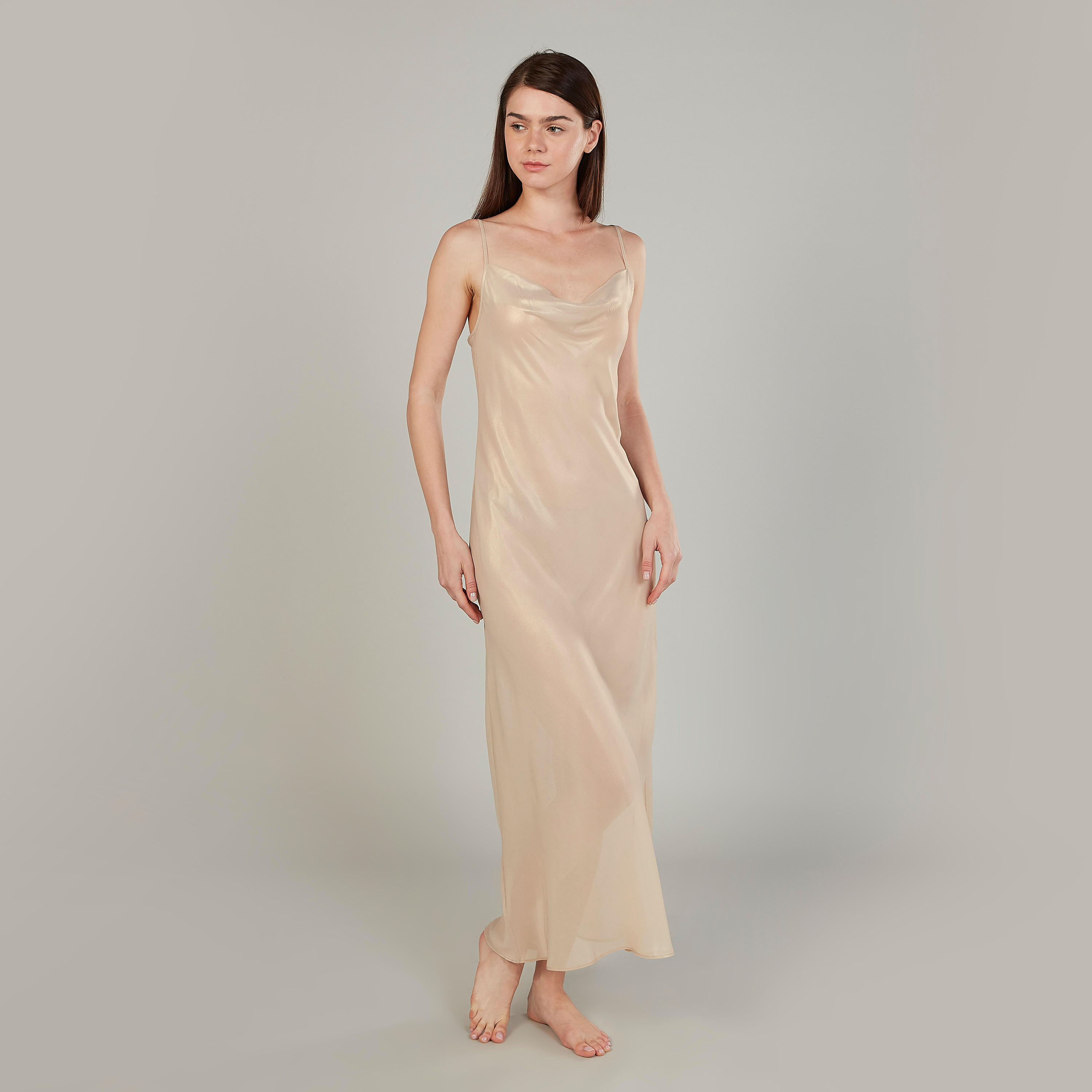 فستان نوم سادة دون أكمام بياقة منسدلة-women-clothing-nightwear-nighties-image-1