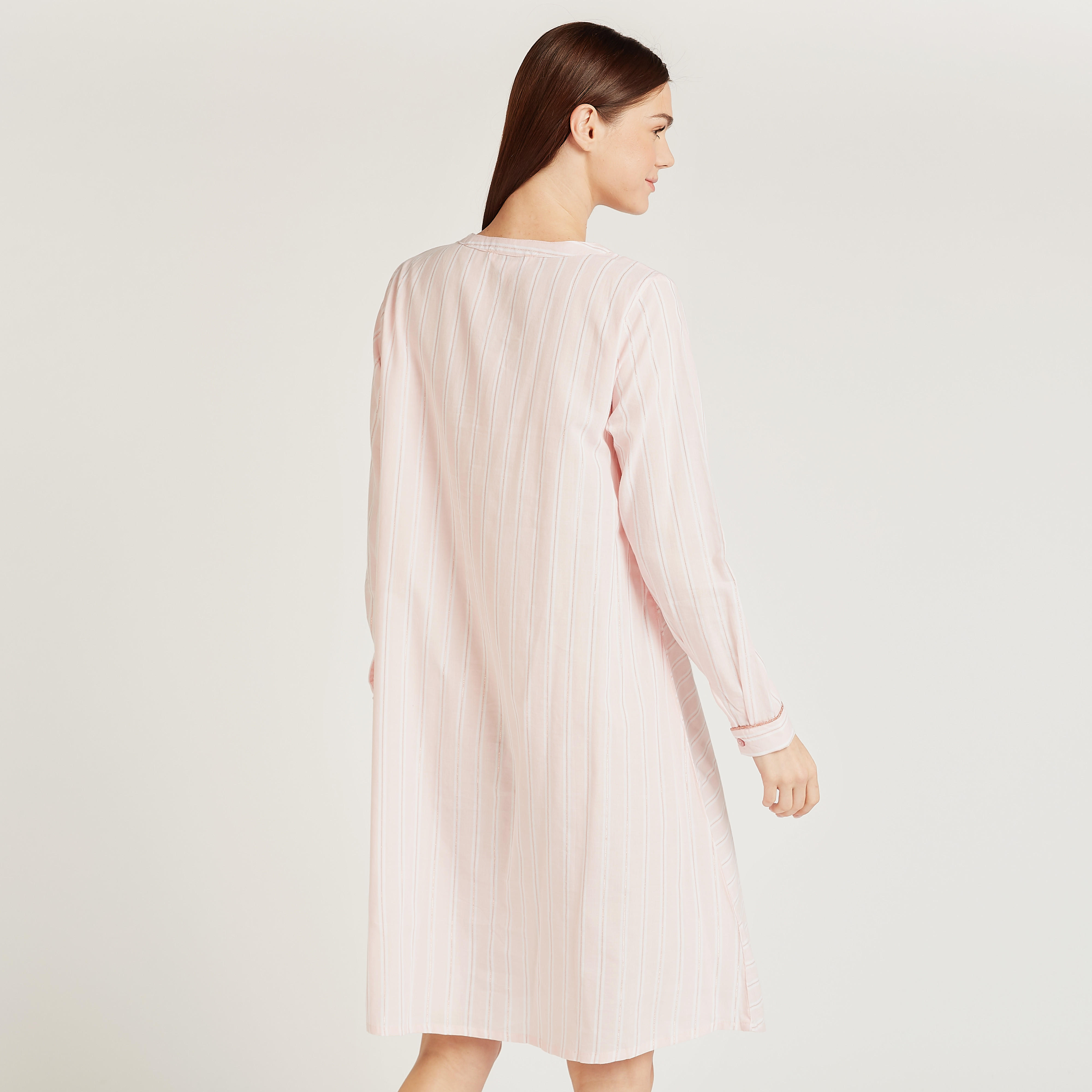 قميص نوم مخطط بياقة ماندارين وأكمام طويلة-women-clothing-nightwear-nighties-image-4