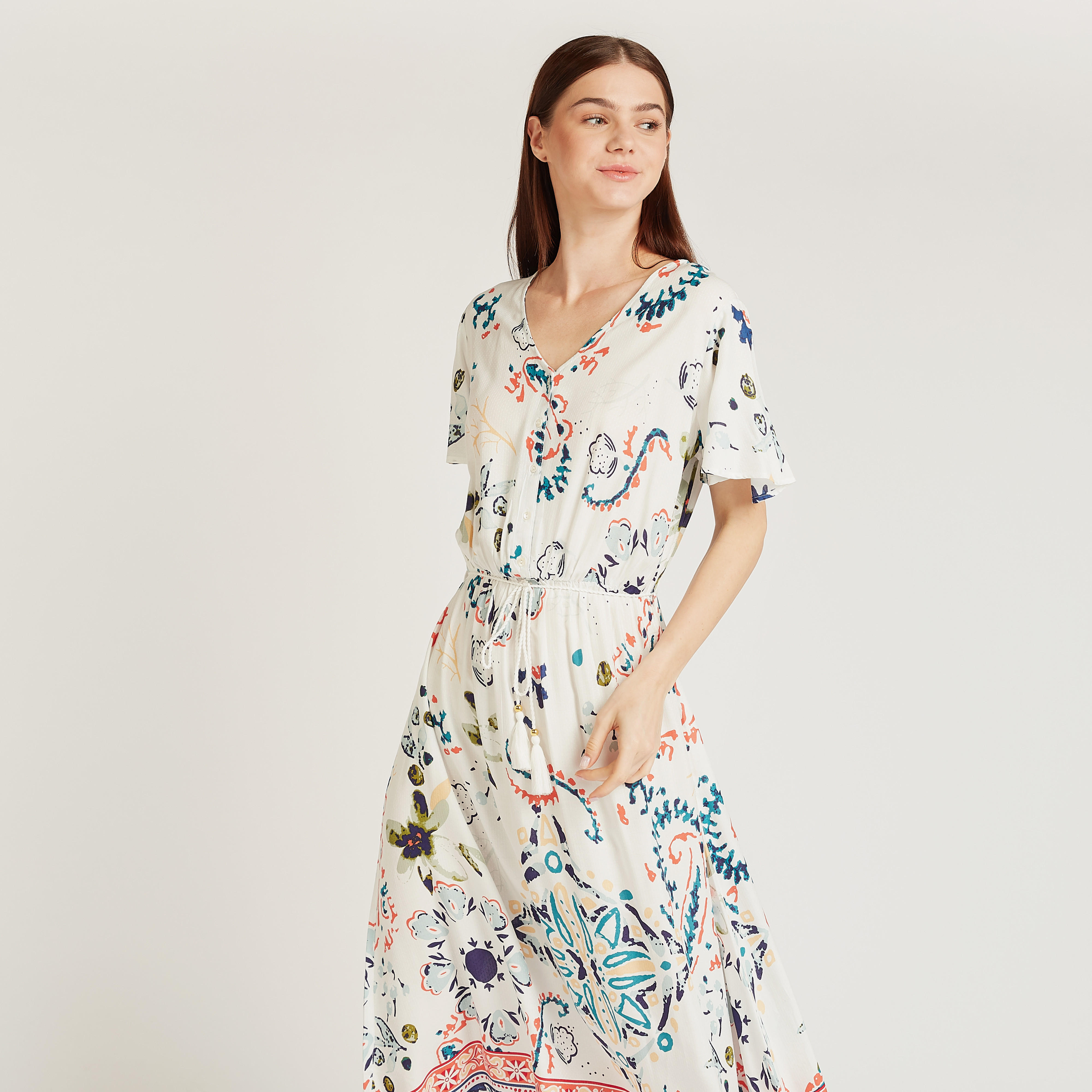 فستان نوم بياقة V وأكمام قصيرة وطبعات-women-clothing-nightwear-nighties-image-2