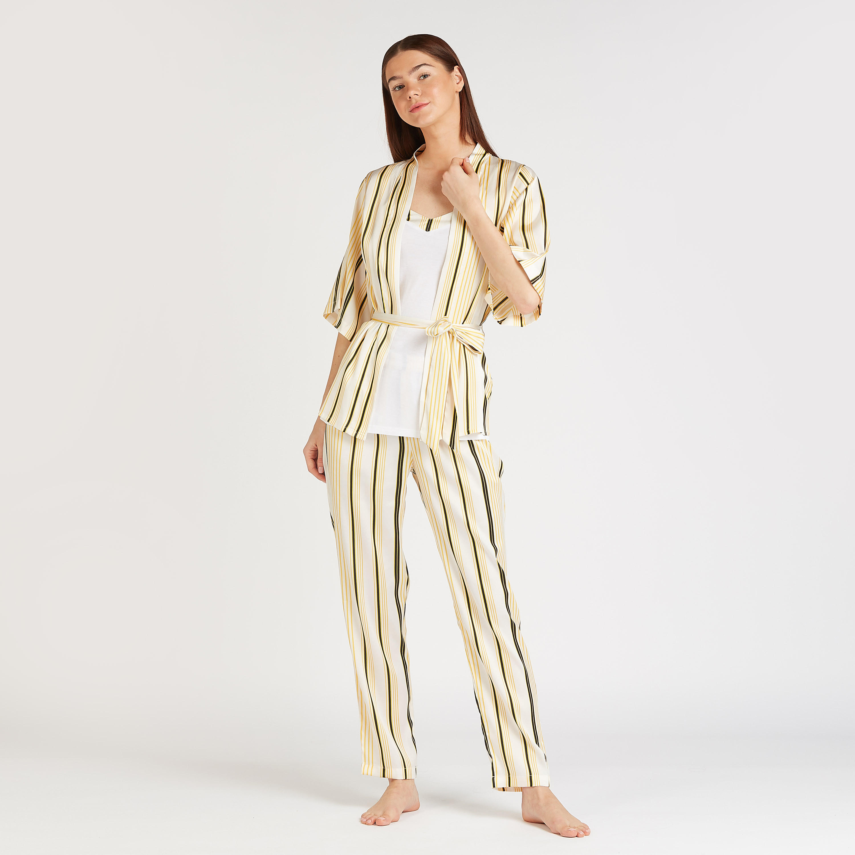 طقم ملابس نوم مخططة من 3 قطع-women-clothing-nightwear-pyjamas-longsets-image-5