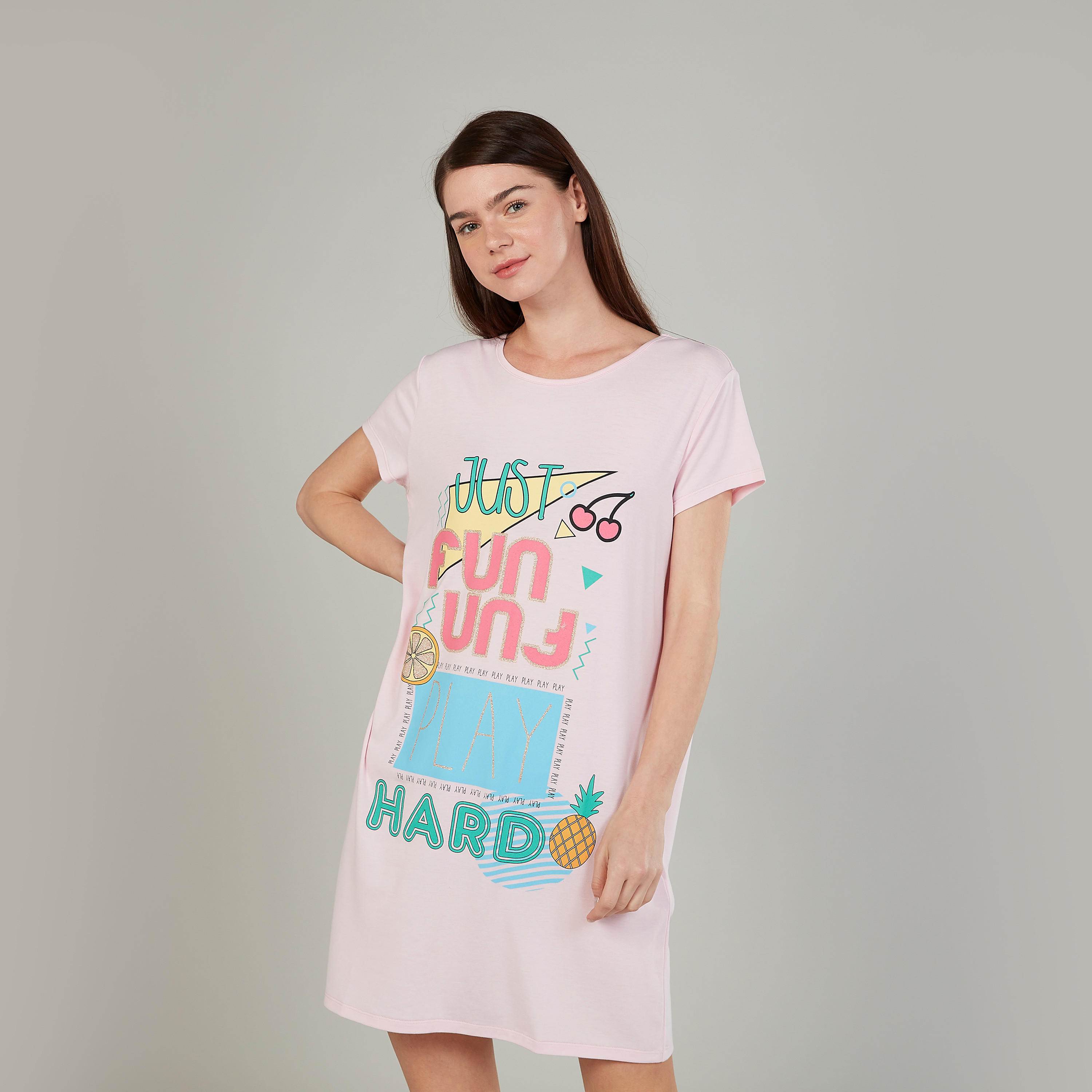 فستان نوم بياقة مستديرة وأكمام قصيرة وطبعات-women-clothing-nightwear-nighties-image-1
