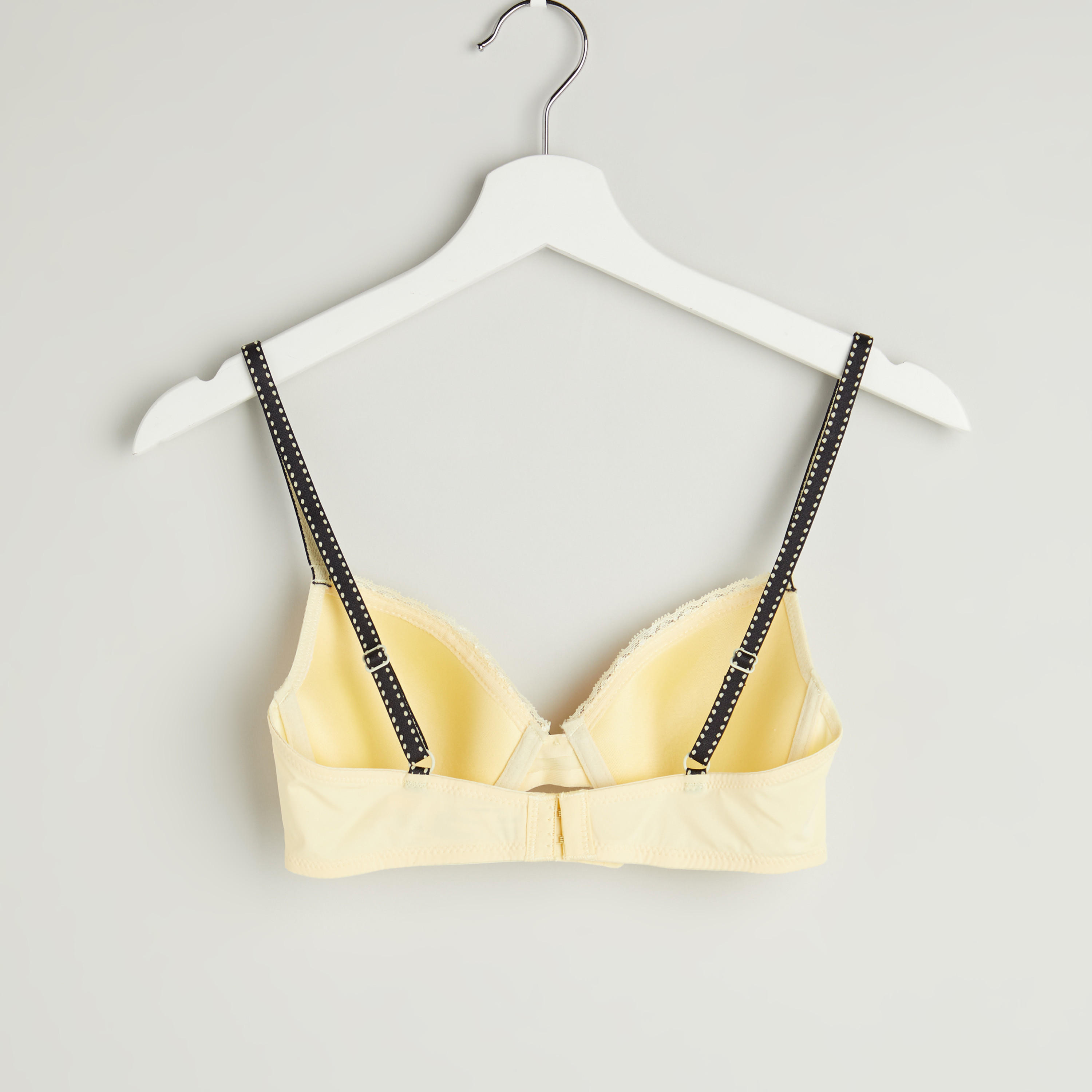 صدريّة تيشيرت متنوعة بمشبك إغلاق - طقم من قطعتين متنوعتين-women-clothing-lingerie-bras-image-5