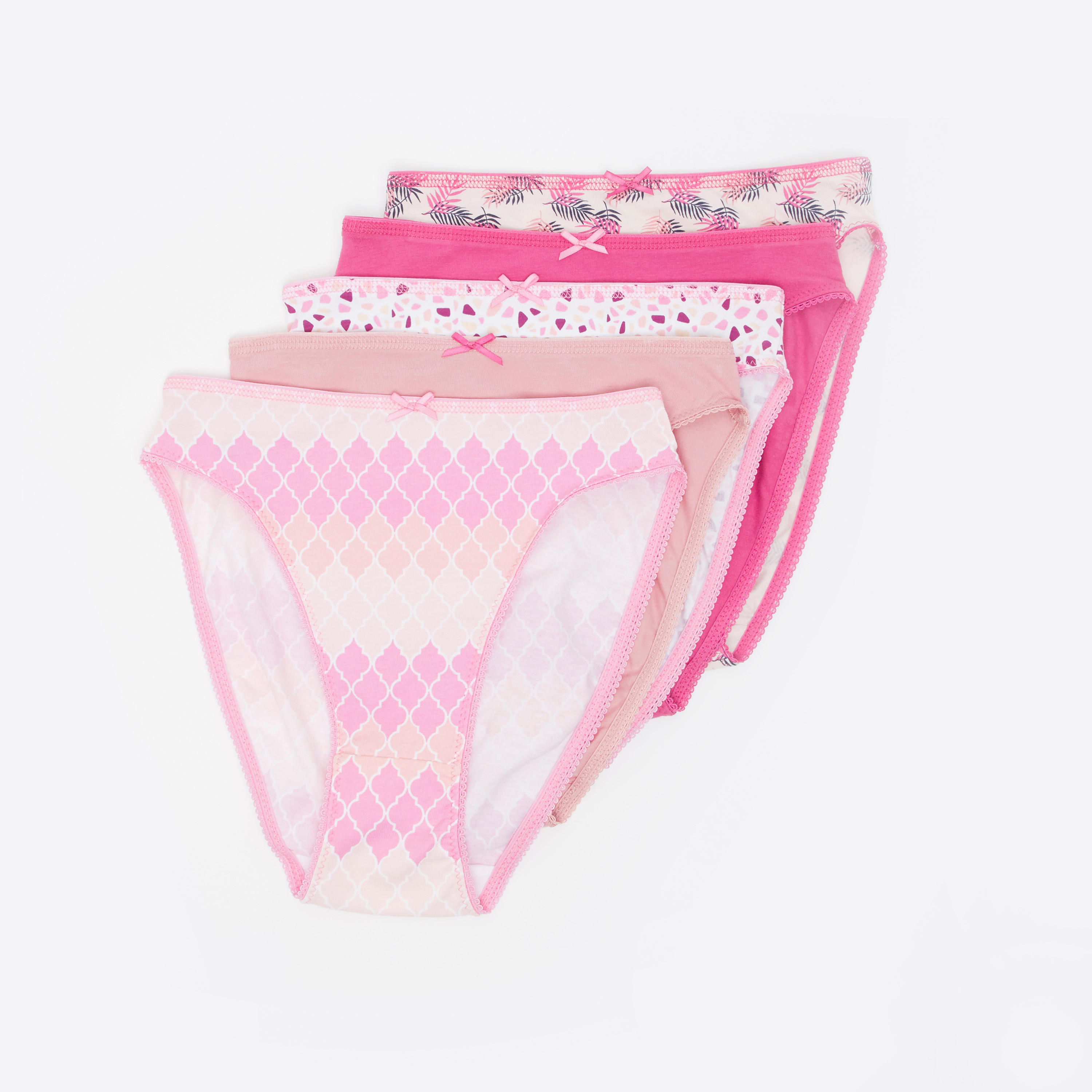 سراويل داخلية متنوعة بتفاصيل دانتيل - طقم من 5 قطع-women-clothing-lingerie-panties-image-1