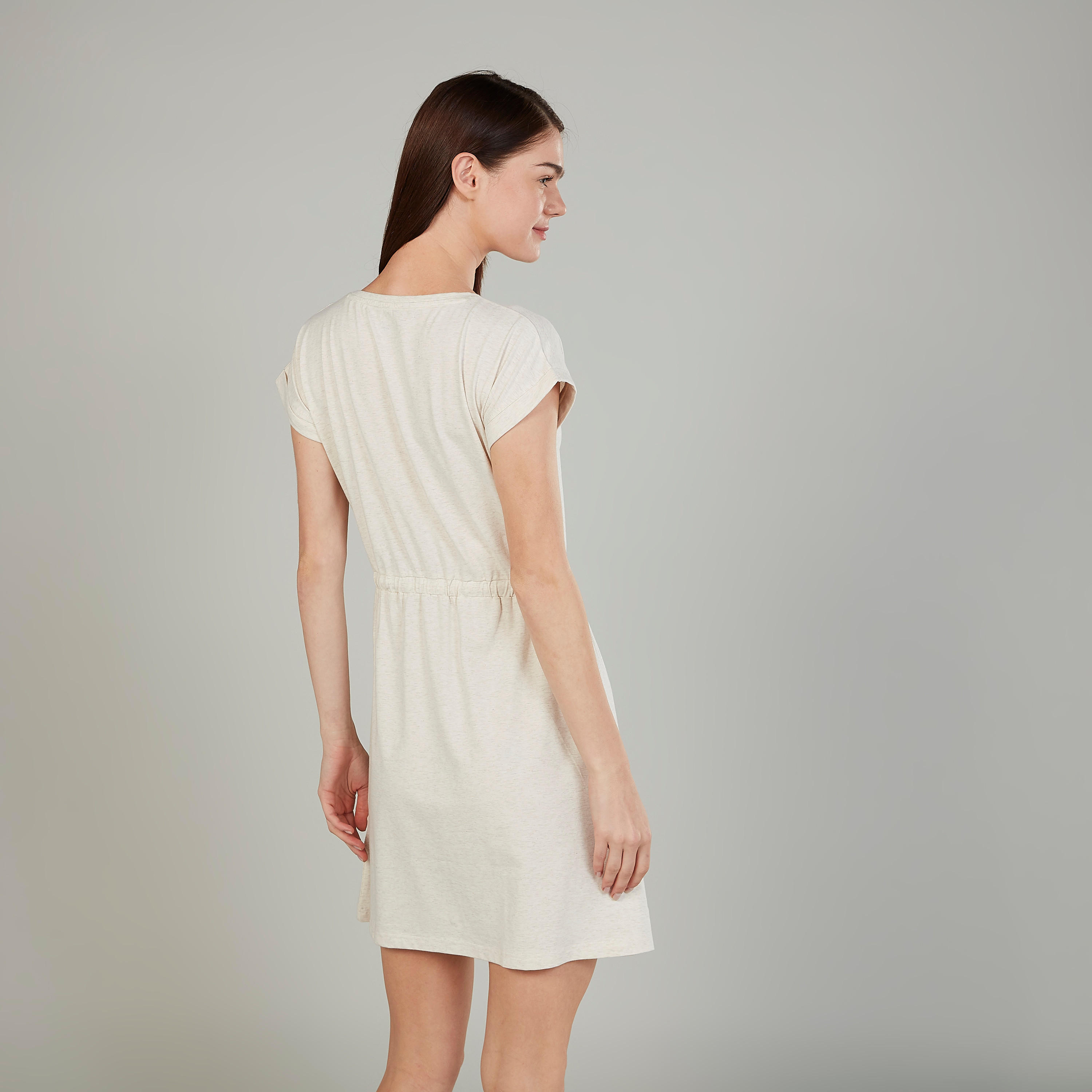 قميص نوم بأكمام قصيرة وخصر بأربطة وطبعات ميكي ماوس-women-clothing-nightwear-nighties-image-4