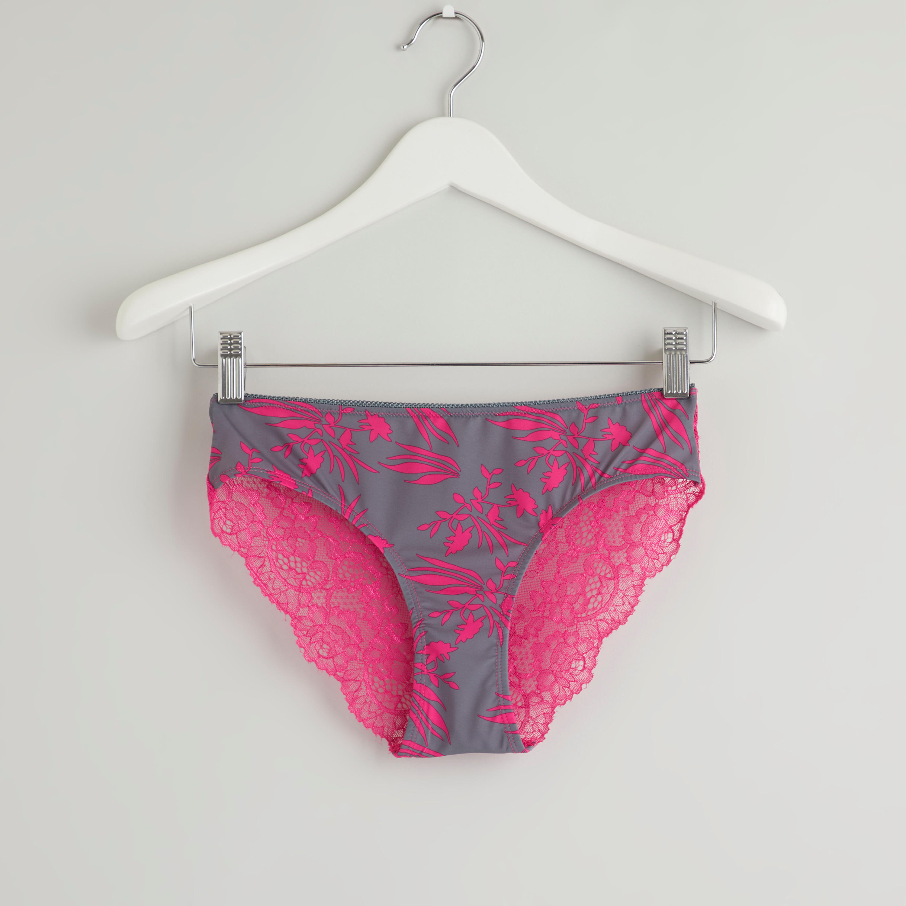 سراويل داخلية بخصر مطّاطي وتفاصيل دانتيل وطبعات-women-clothing-lingerie-panties-image-1