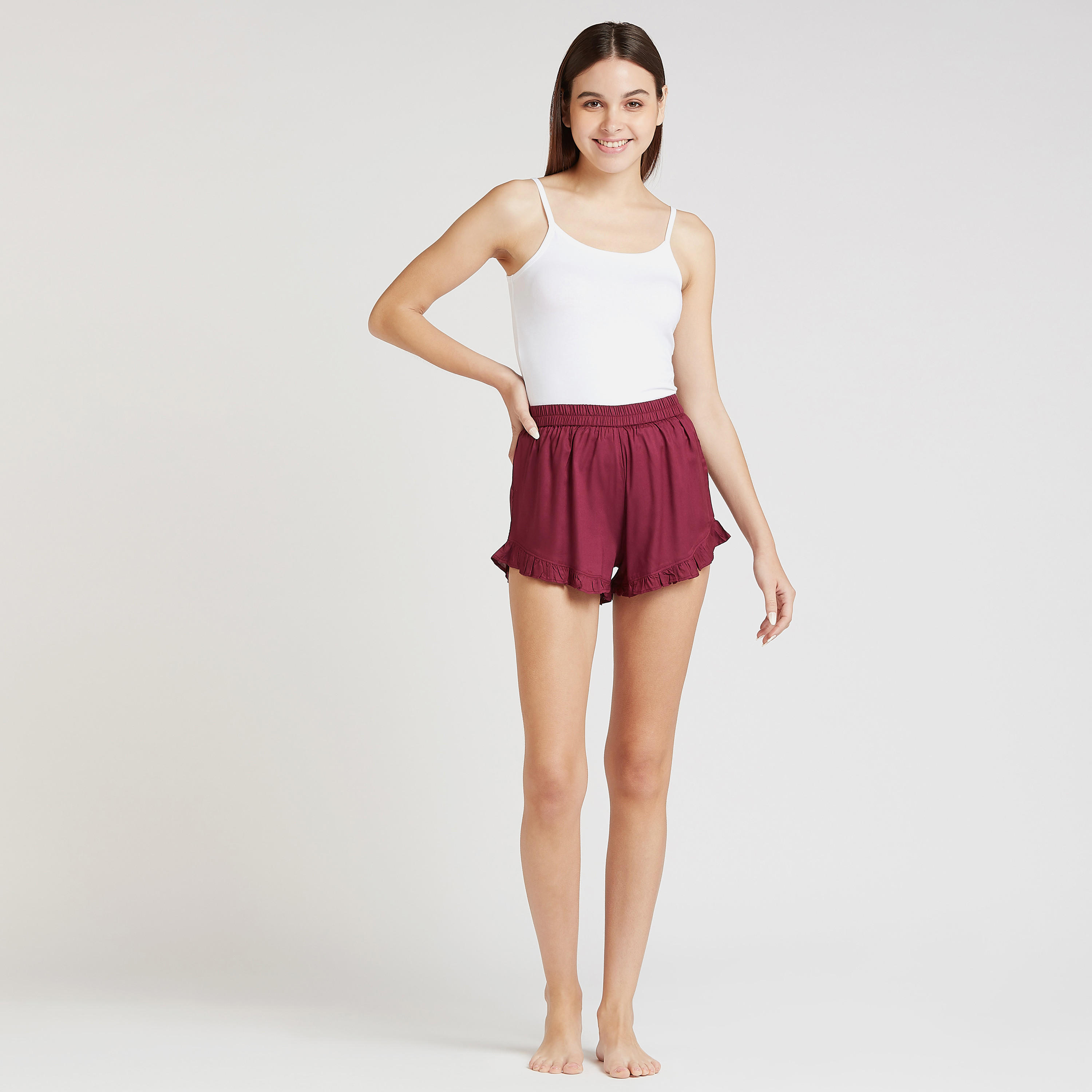 طقم شورت متنوّعة بتفاصيل كشكشة - قطعتين-women-clothing-nightwear-pyjamas-bottoms-image-4