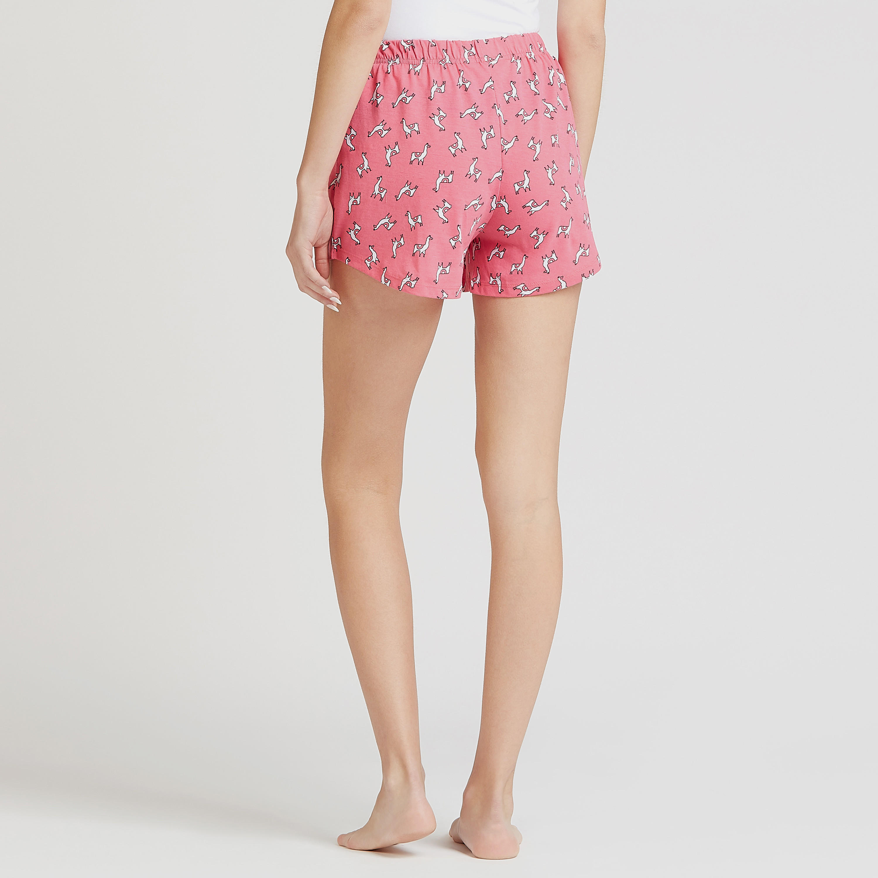 شورت بخصر مطّاطي وطبعات - طقم من قطعتين-women-clothing-nightwear-pyjamas-bottoms-image-5