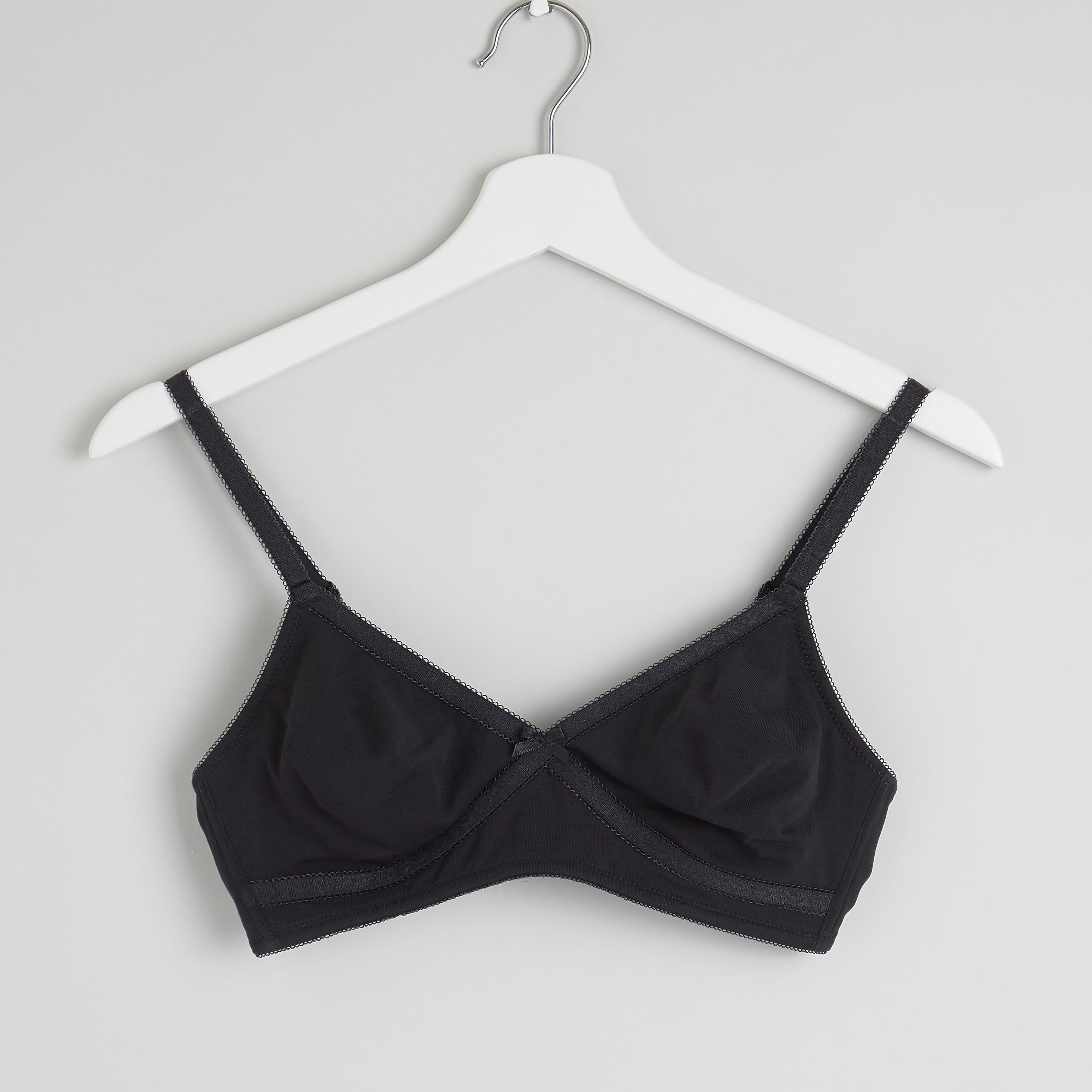 صدريّة أساسية متنوعة بمشبك إغلاق- طقم من قطعتين-women-clothing-lingerie-bras-image-2