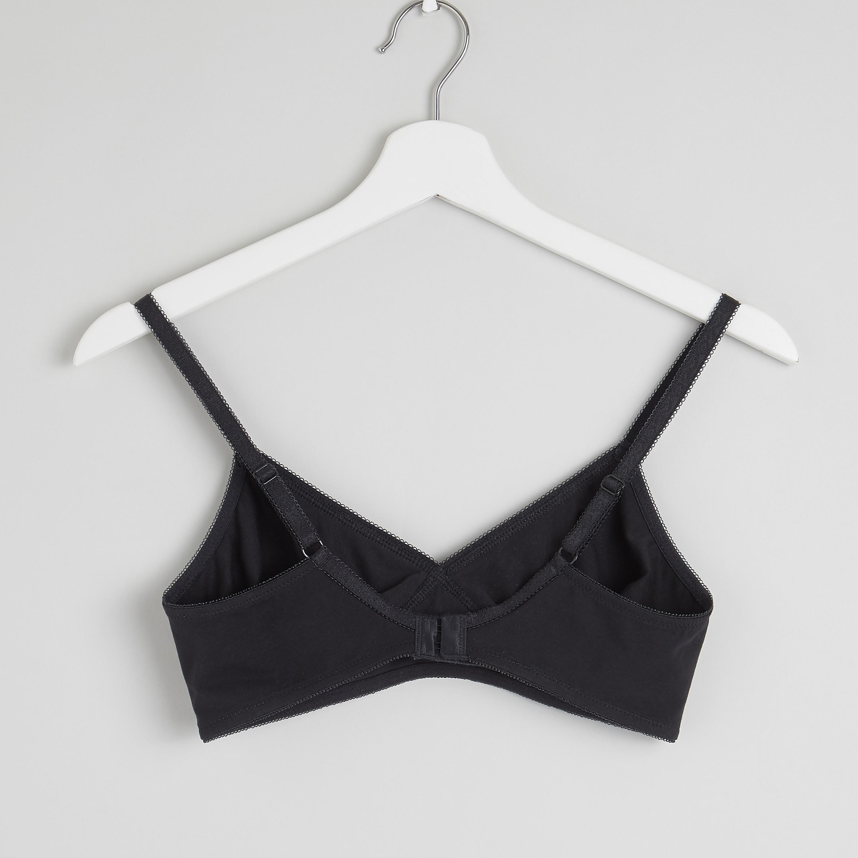 صدريّة أساسية متنوعة بمشبك إغلاق- طقم من قطعتين-women-clothing-lingerie-bras-image-1