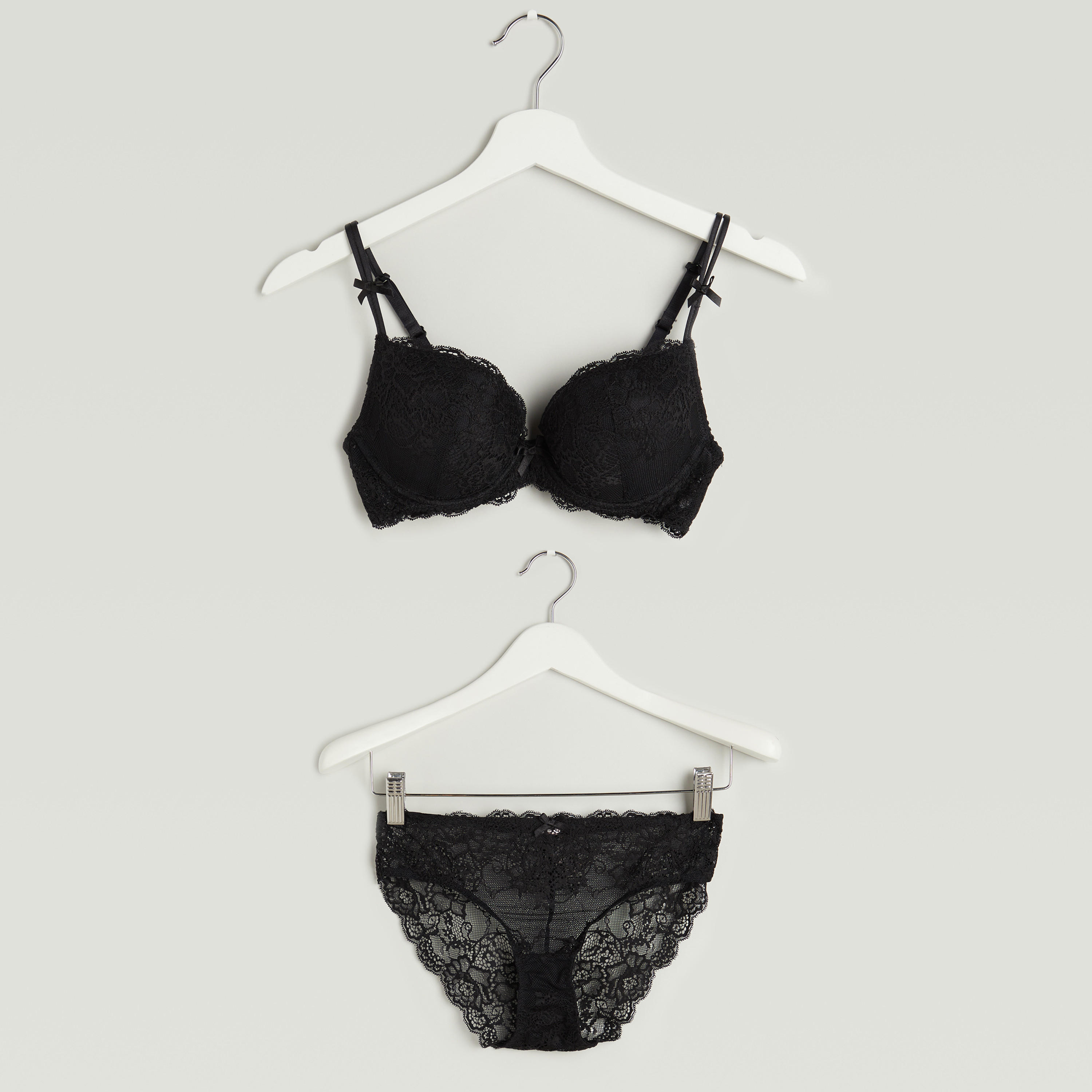 طقم ملابس داخلية وصدريّة بلانج دانتيل مبطّنة-women-clothing-lingerie-lingeriesets-image-1