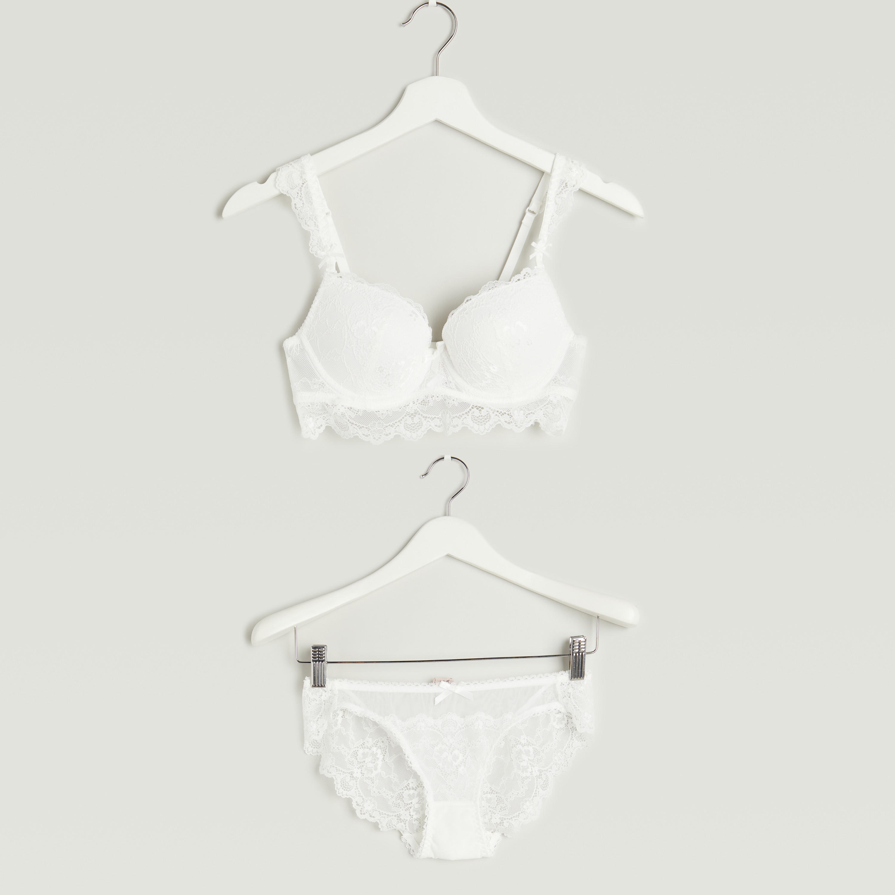طقم ملابس داخلية وصدريّة بلانج دانتيل مبطّنة-women-clothing-lingerie-lingeriesets-image-1