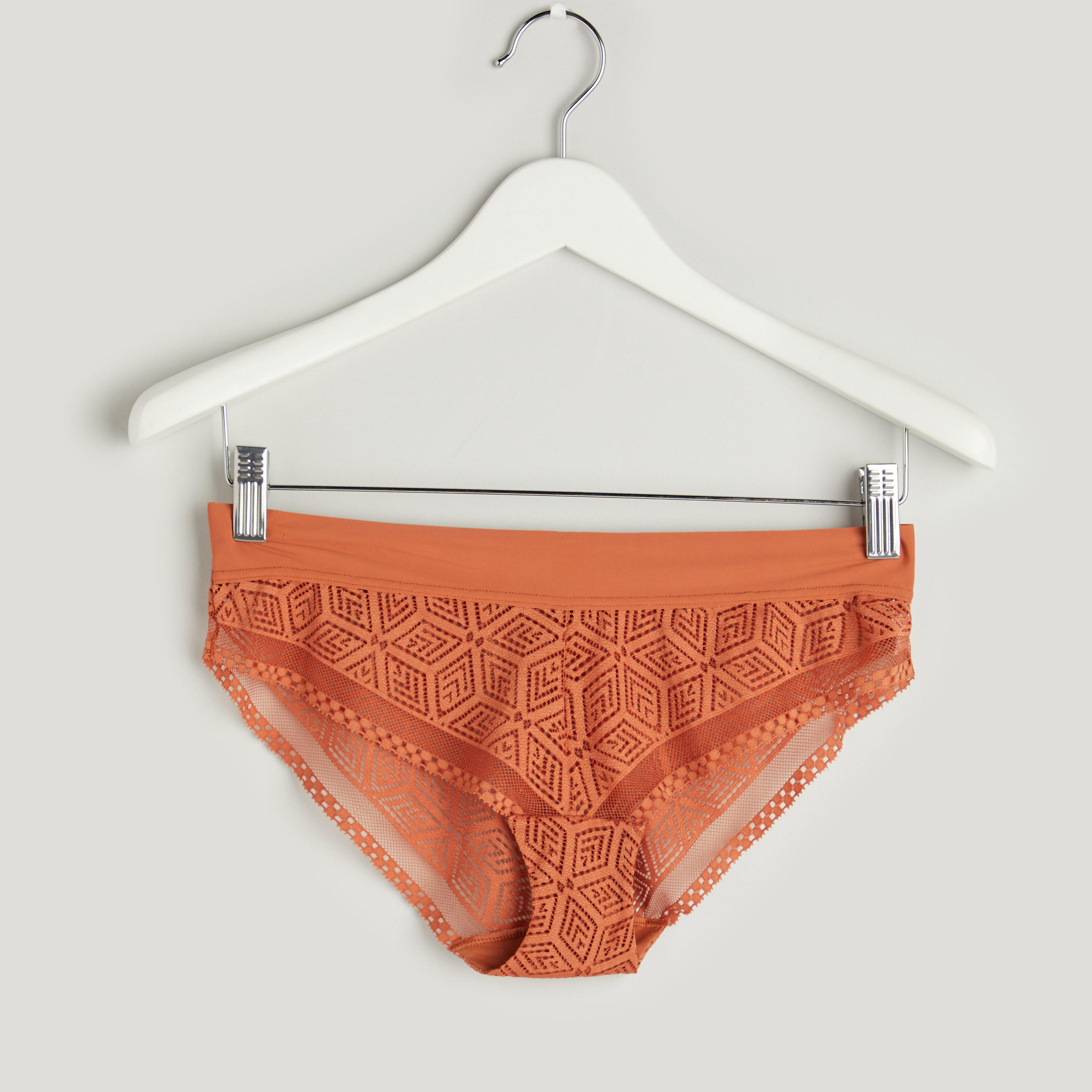 طقم سراويل داخلية وصدريّة دانتيل مبطّنة-women-clothing-lingerie-lingeriesets-image-4