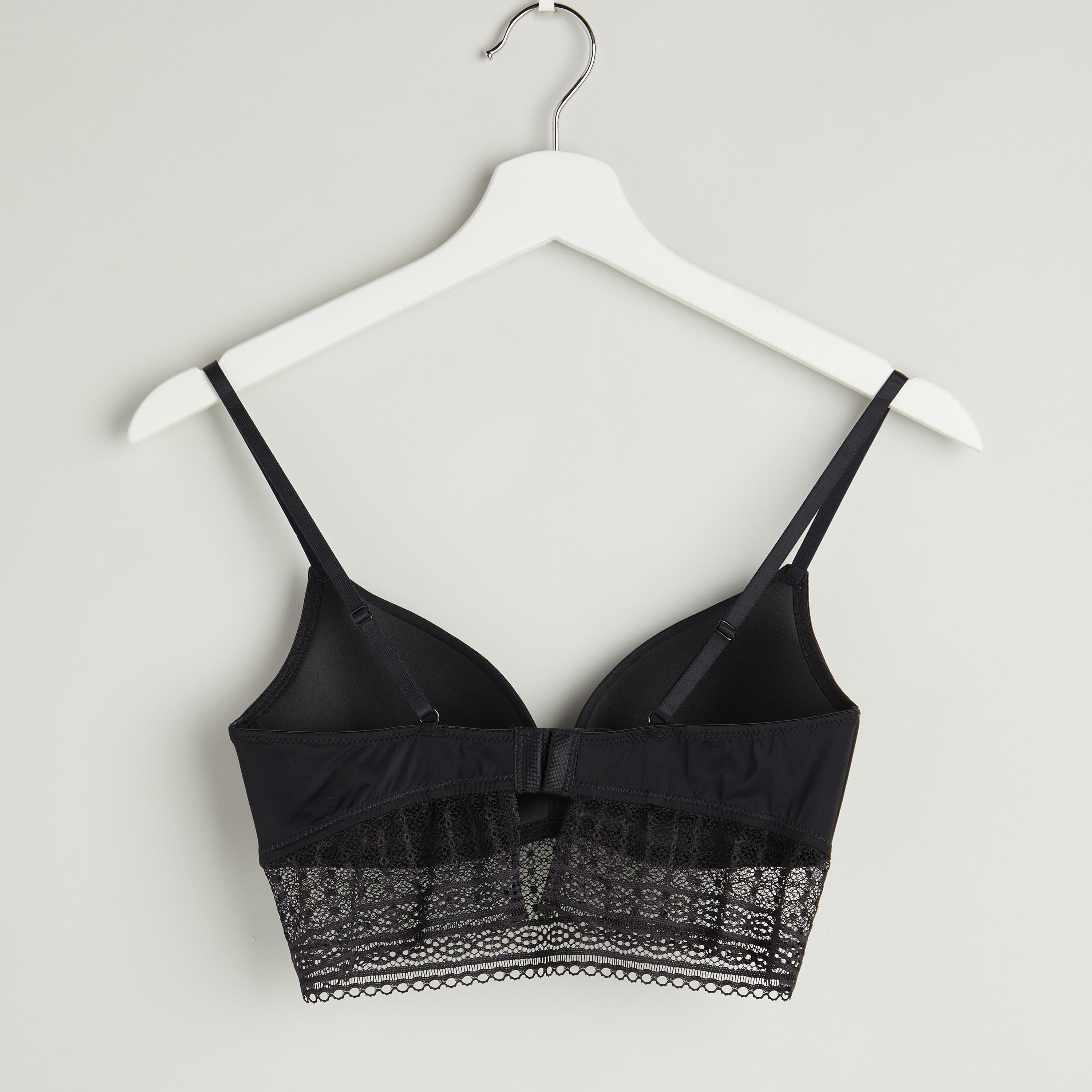صدريّة دانتيل مبطّنة مع ملابس داخليّة- طقم من قطعتين-women-clothing-lingerie-lingeriesets-image-3